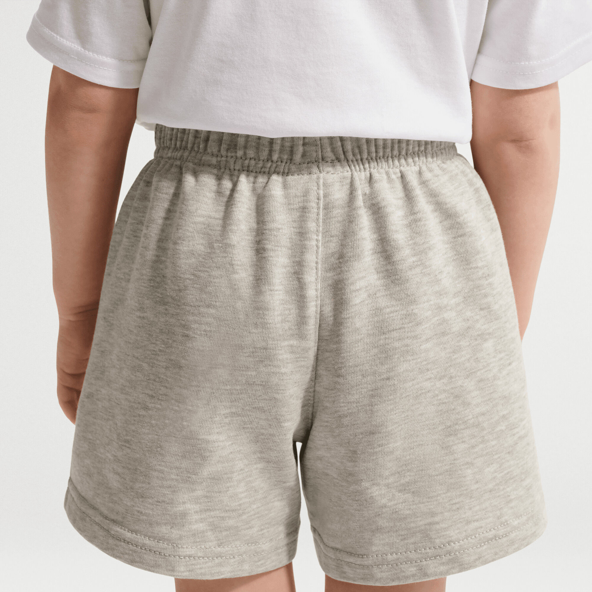 نايكي سبورتسوير image number 5