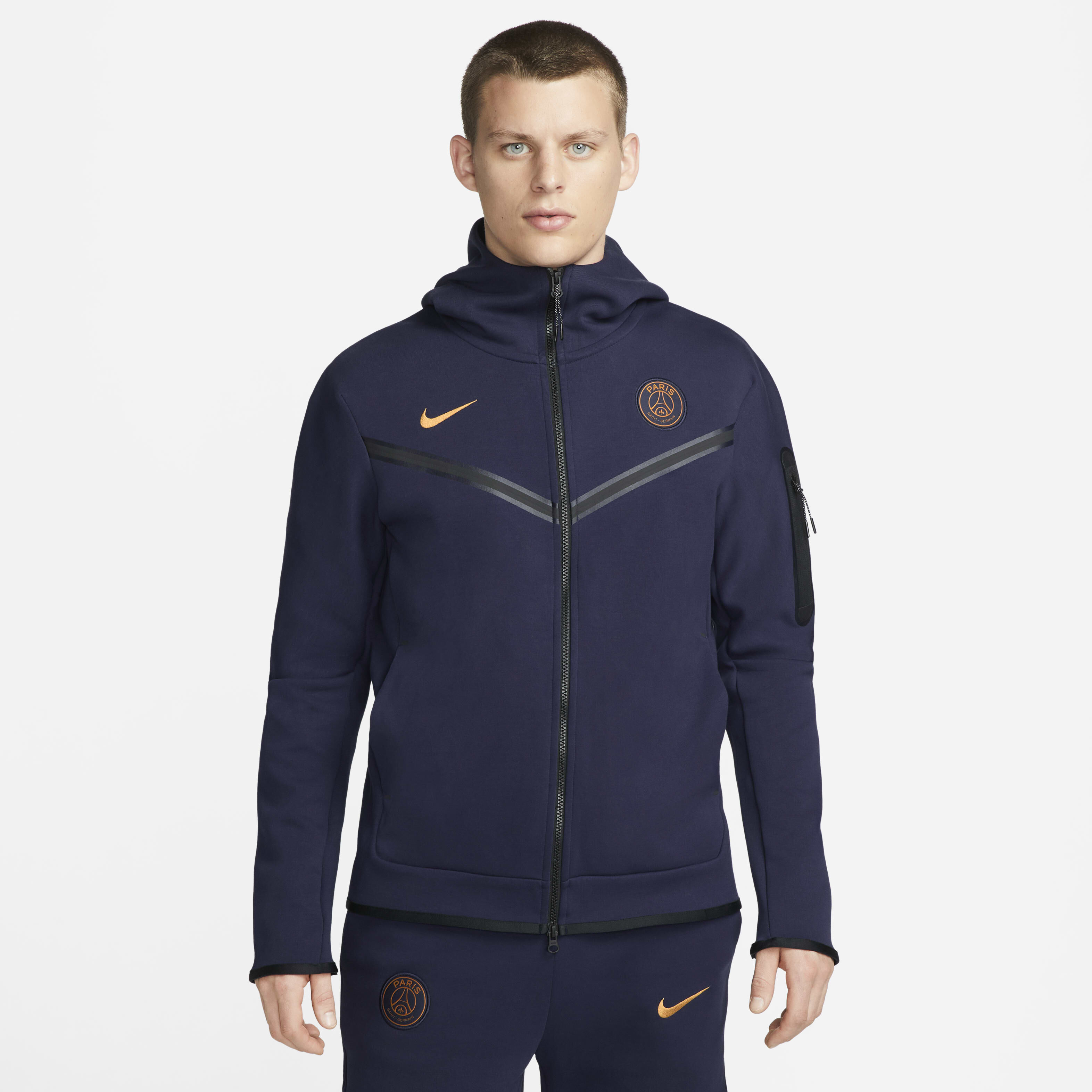 Paris Saint-Germain Tech Fleece Windrunner image number 0