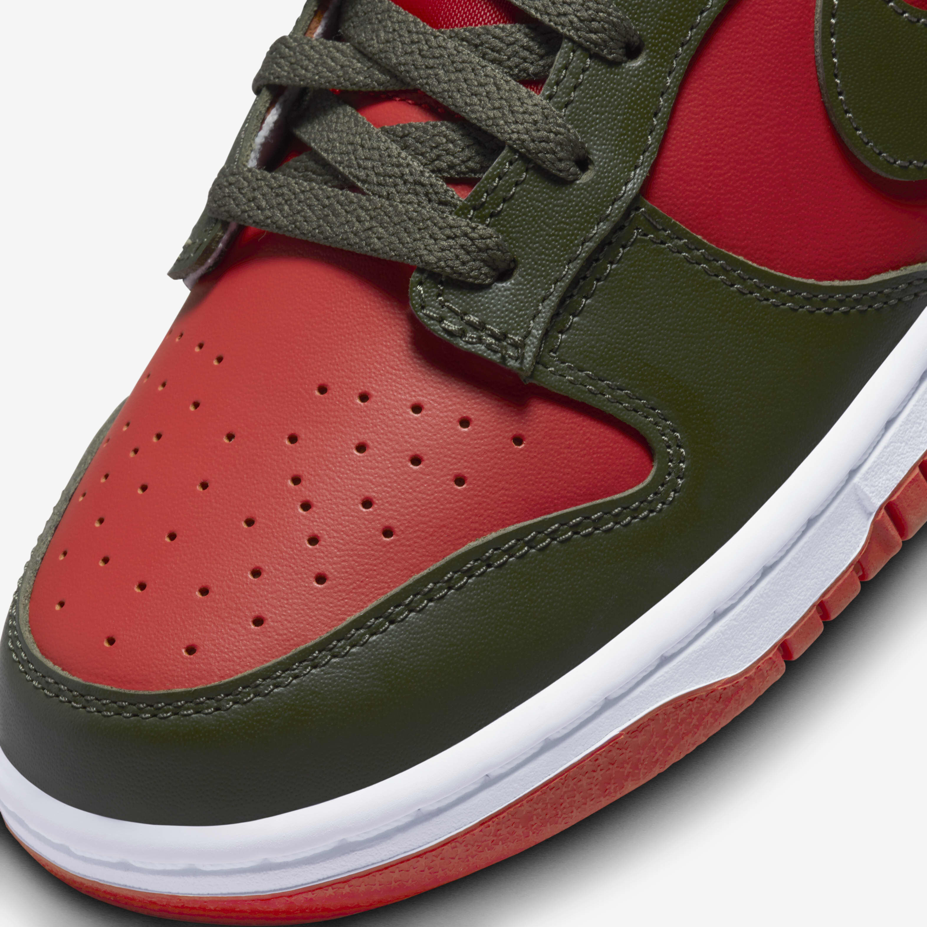 Nike Dunk Low Retro image number 6
