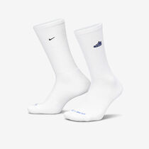 Nike Everyday Plus