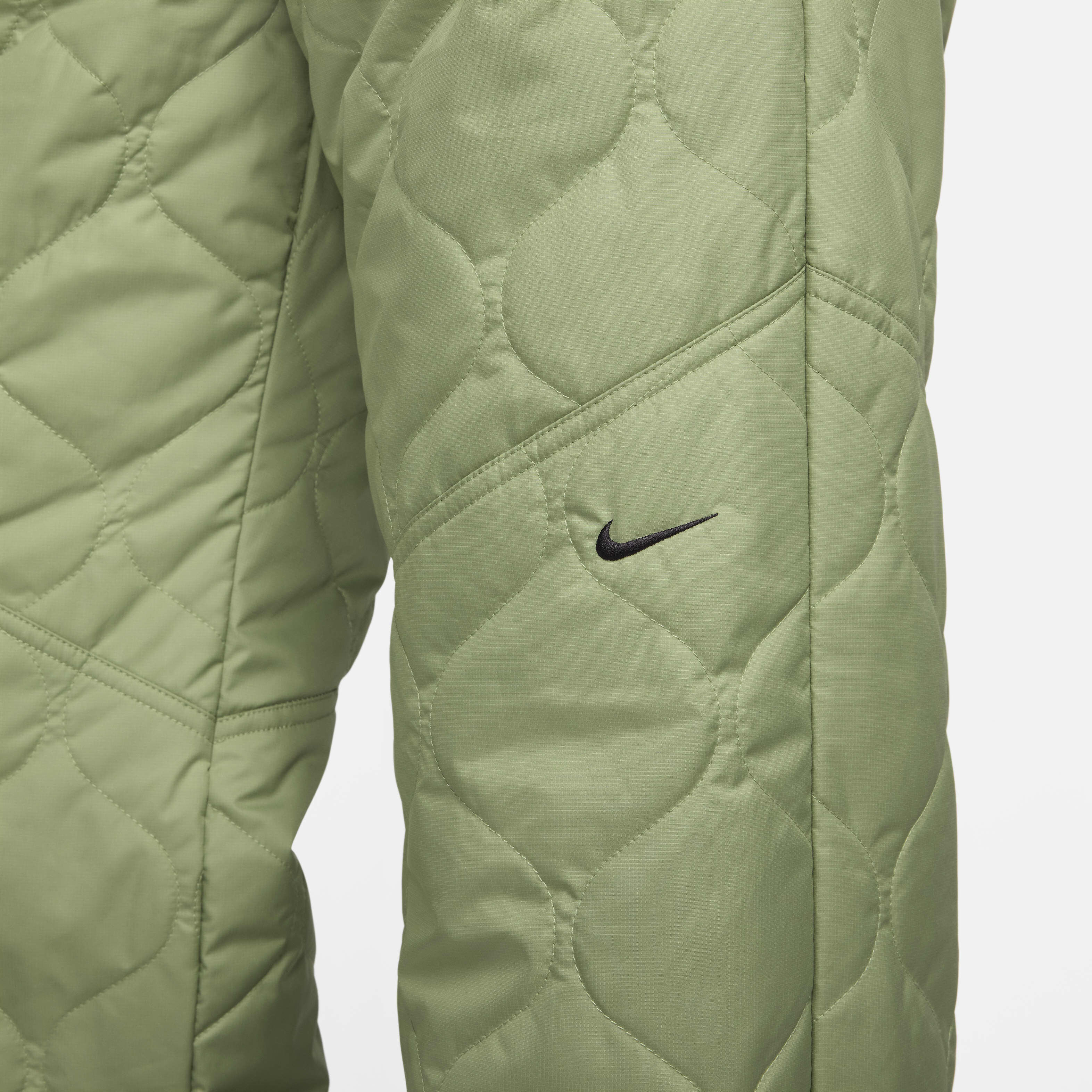 Nike Sportswear Essential image number 3