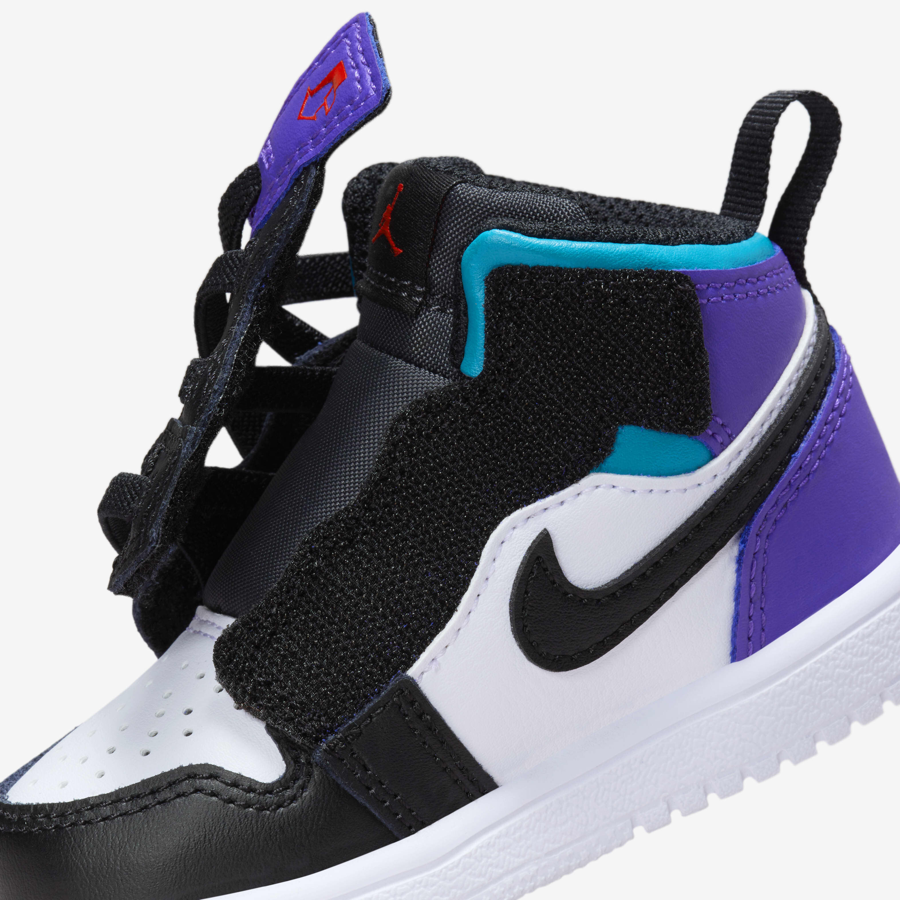 Jordan 1 Mid Alt image number 7