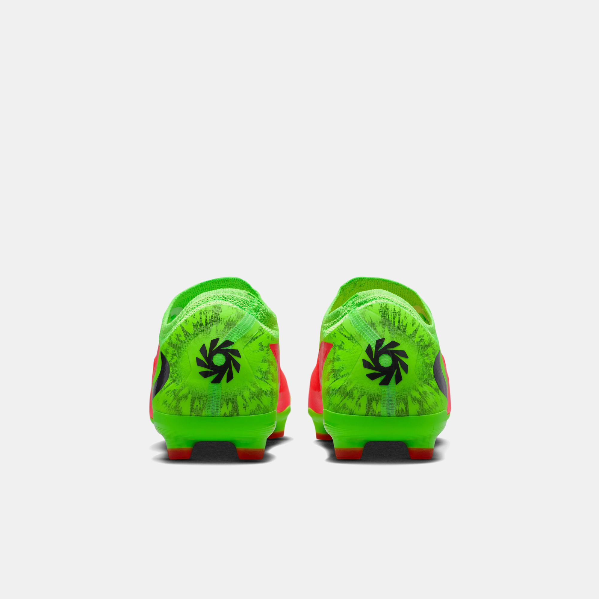 Nike Jr. Phantom 6 Low Pro 'Erling Haaland' image number 1