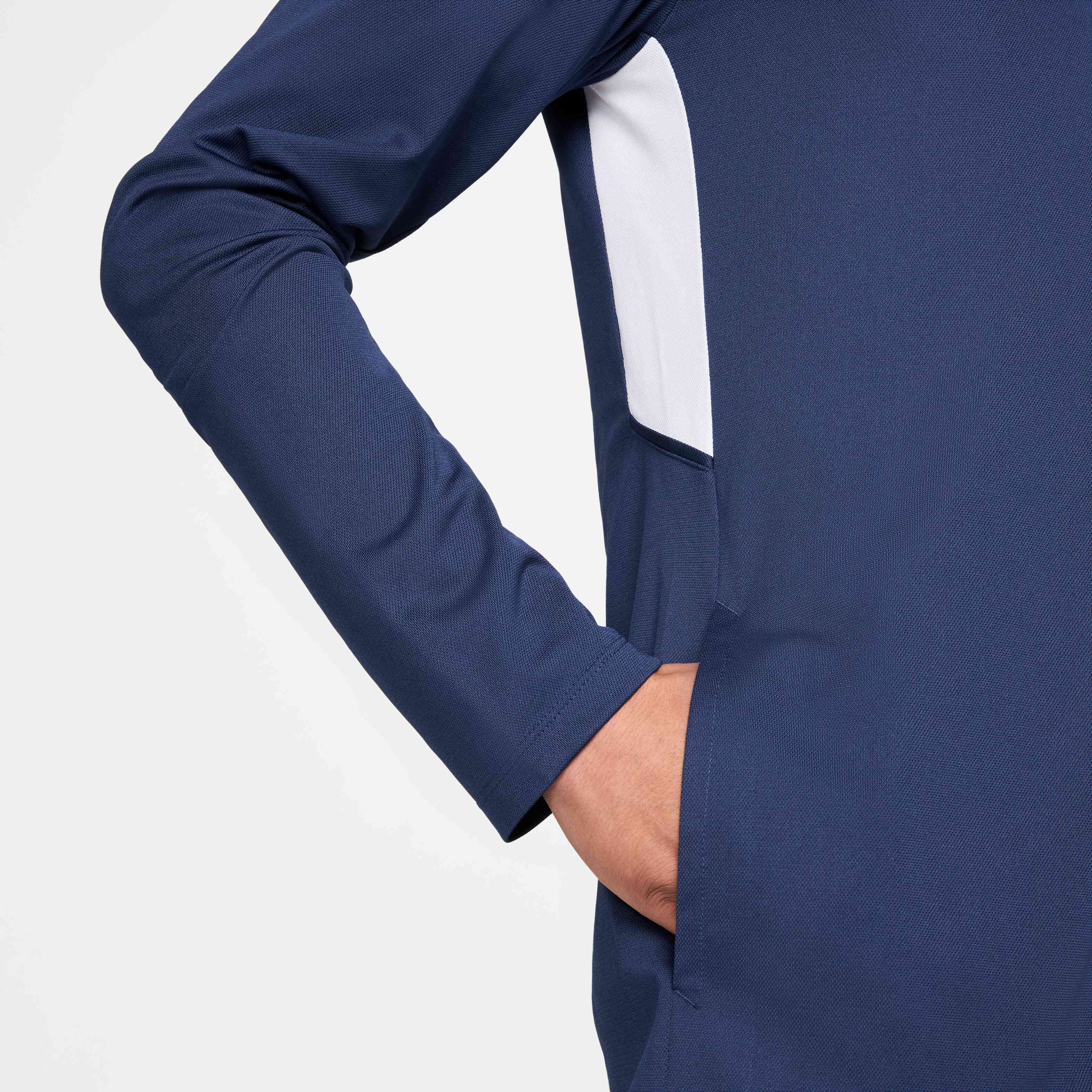 نايكي أكاديمي image number 5