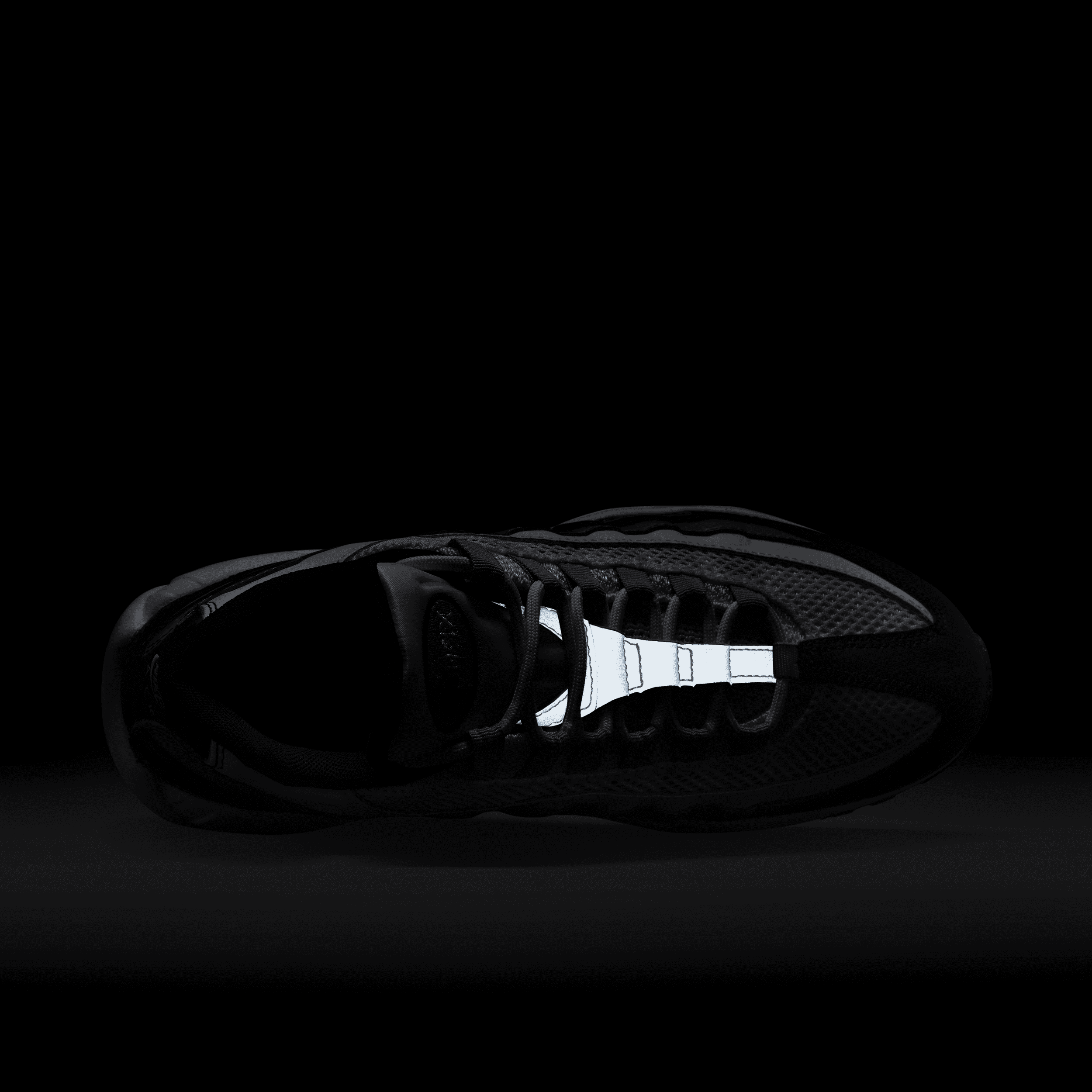 Nike Air Max 95 image number 9