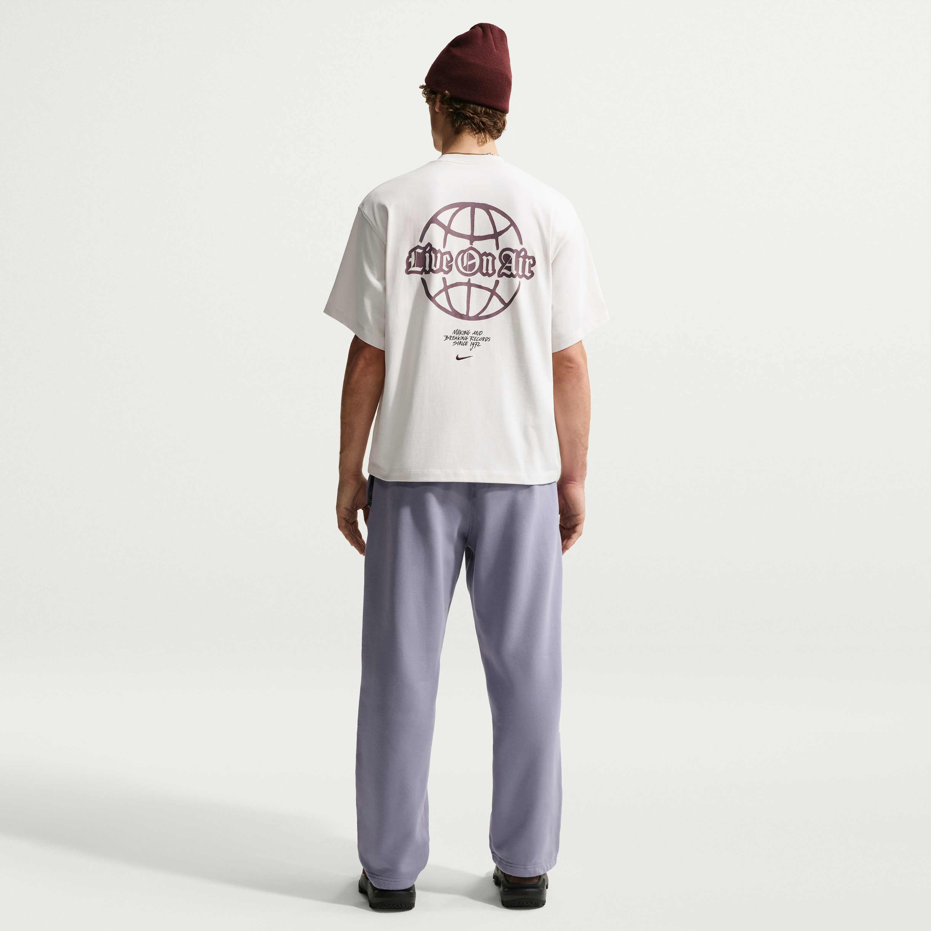 Nike Solo Swoosh image number 4