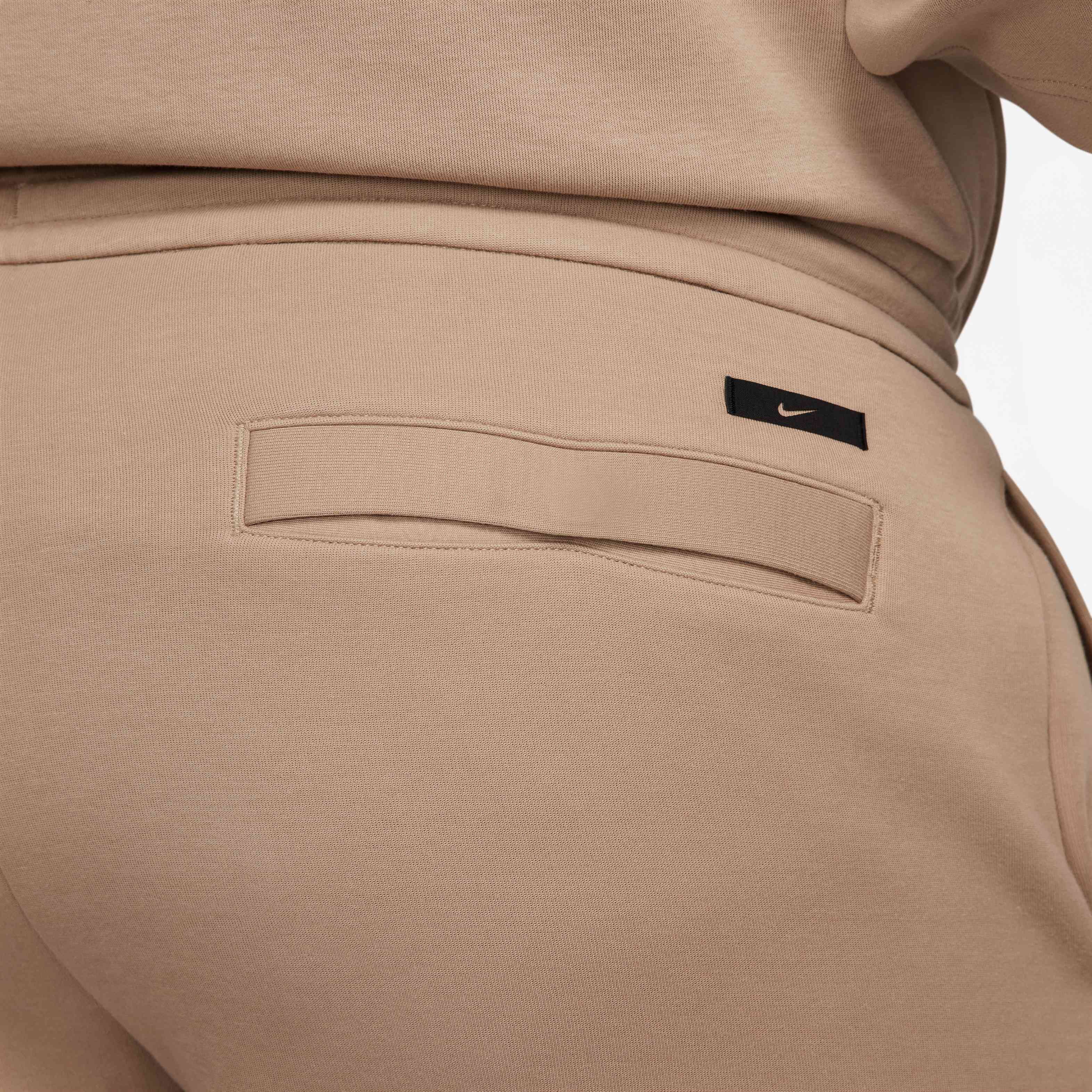 نايكي تك فليس ري-ايمادجيند image number 13