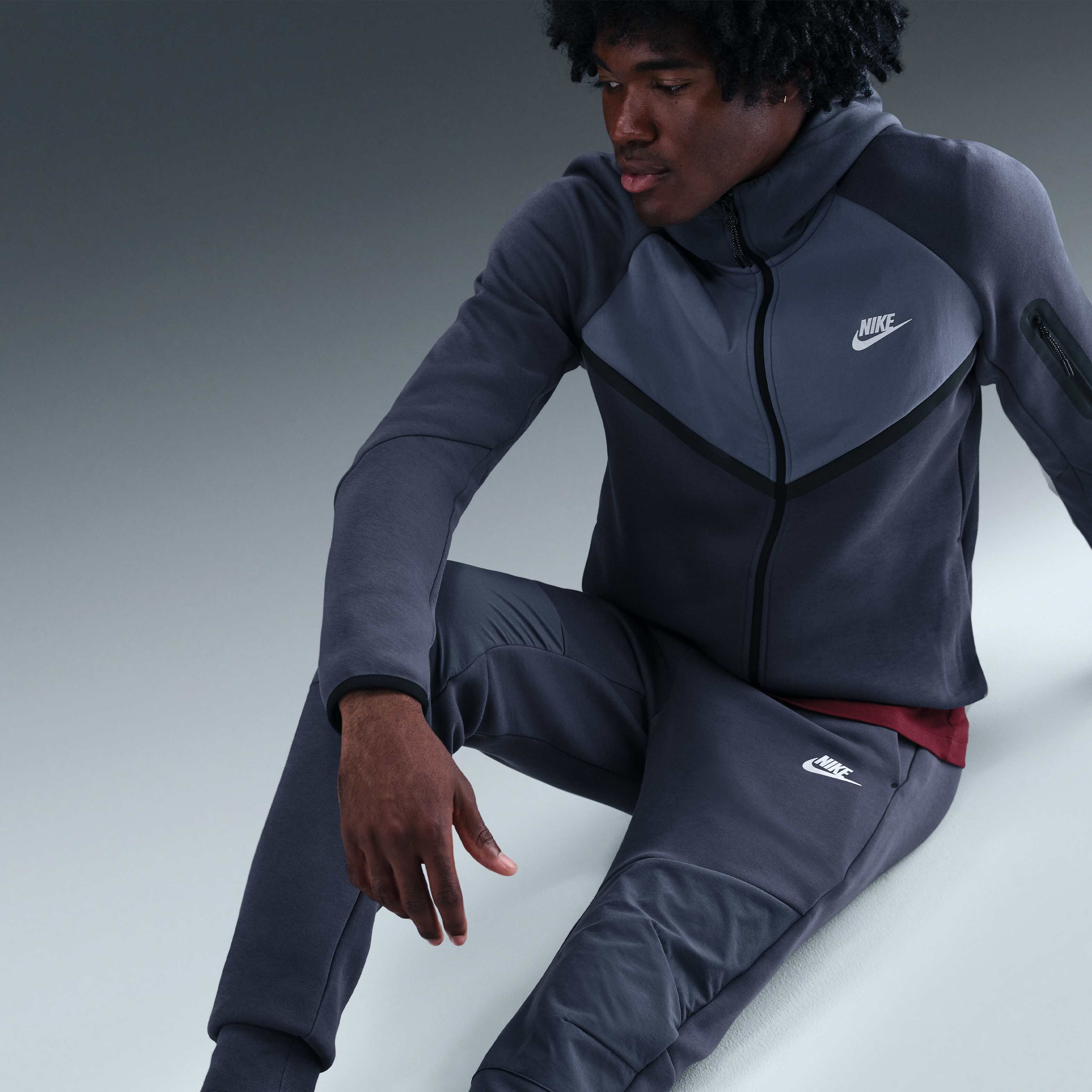 Nike Tech image number 4