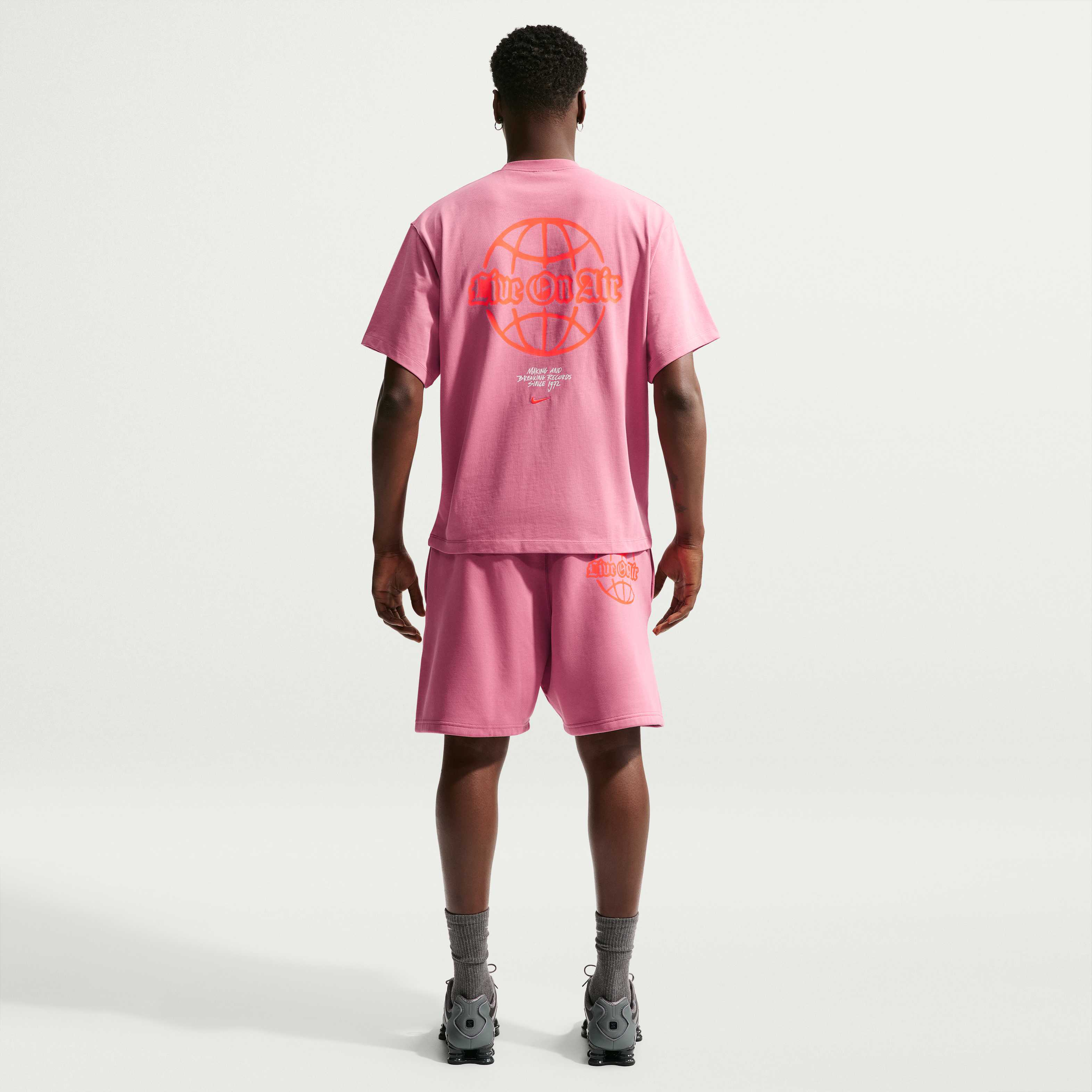 نايكي سولو سووش image number 4