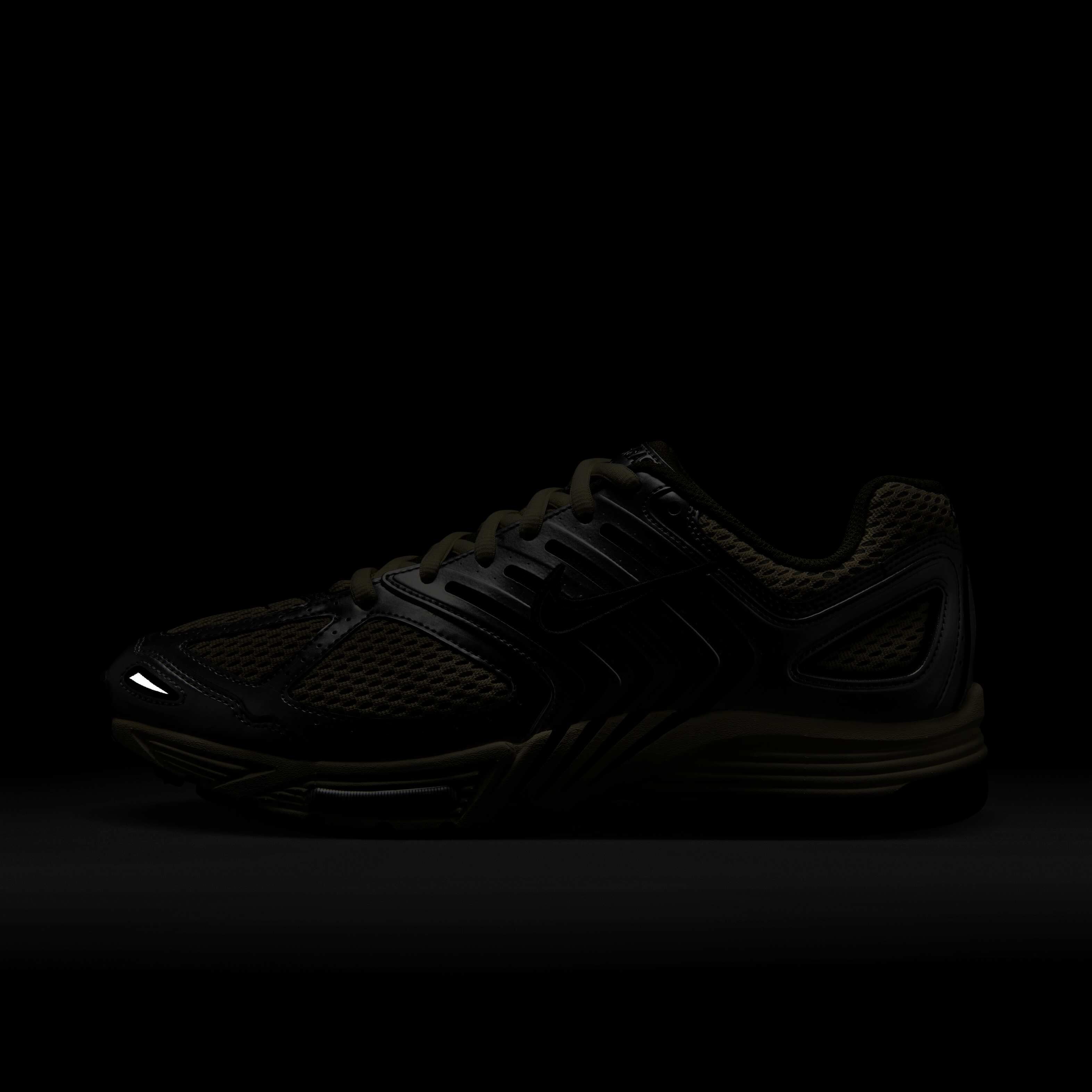 Nike Air Pegasus 2005 image number 10