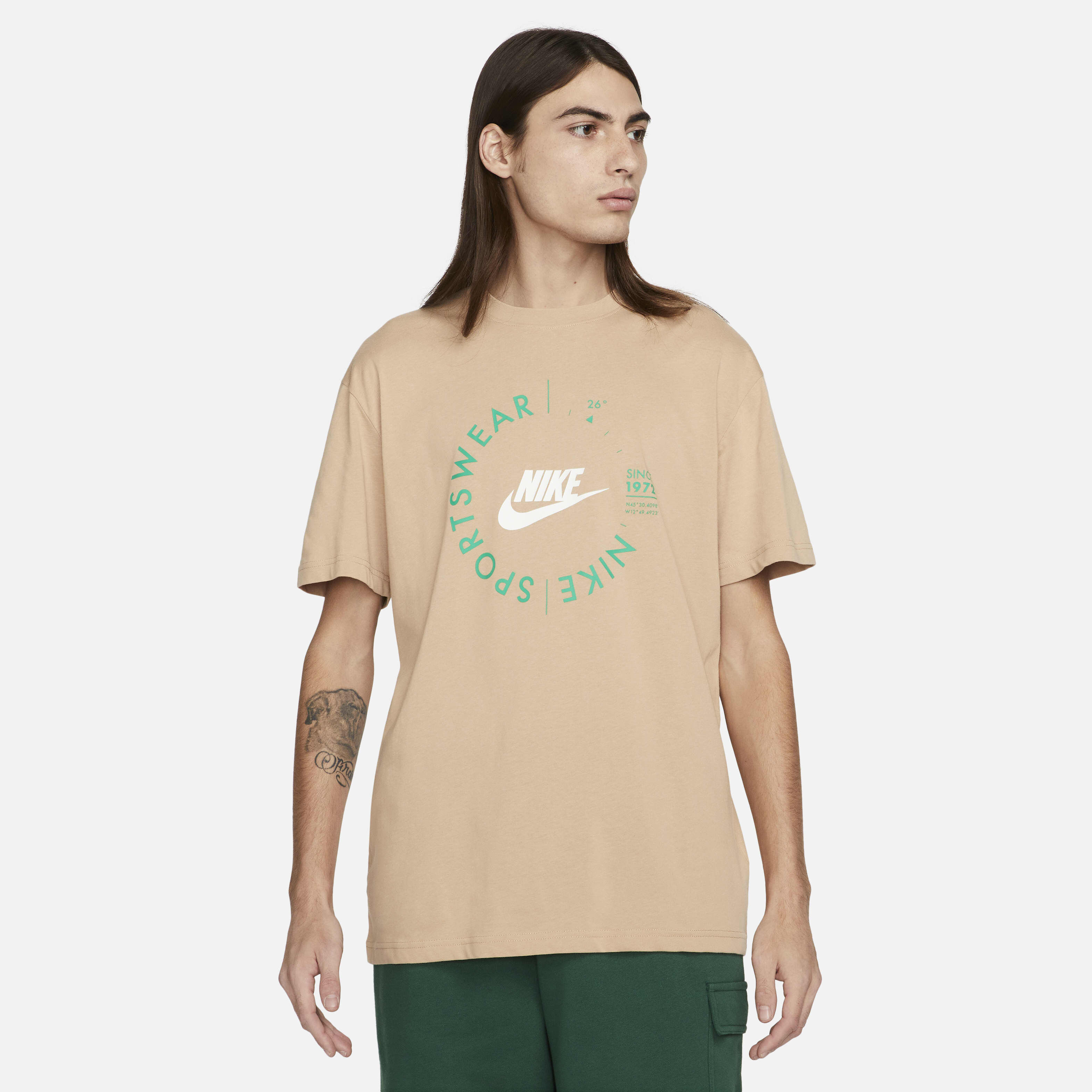 Nike Sportswear image number 0