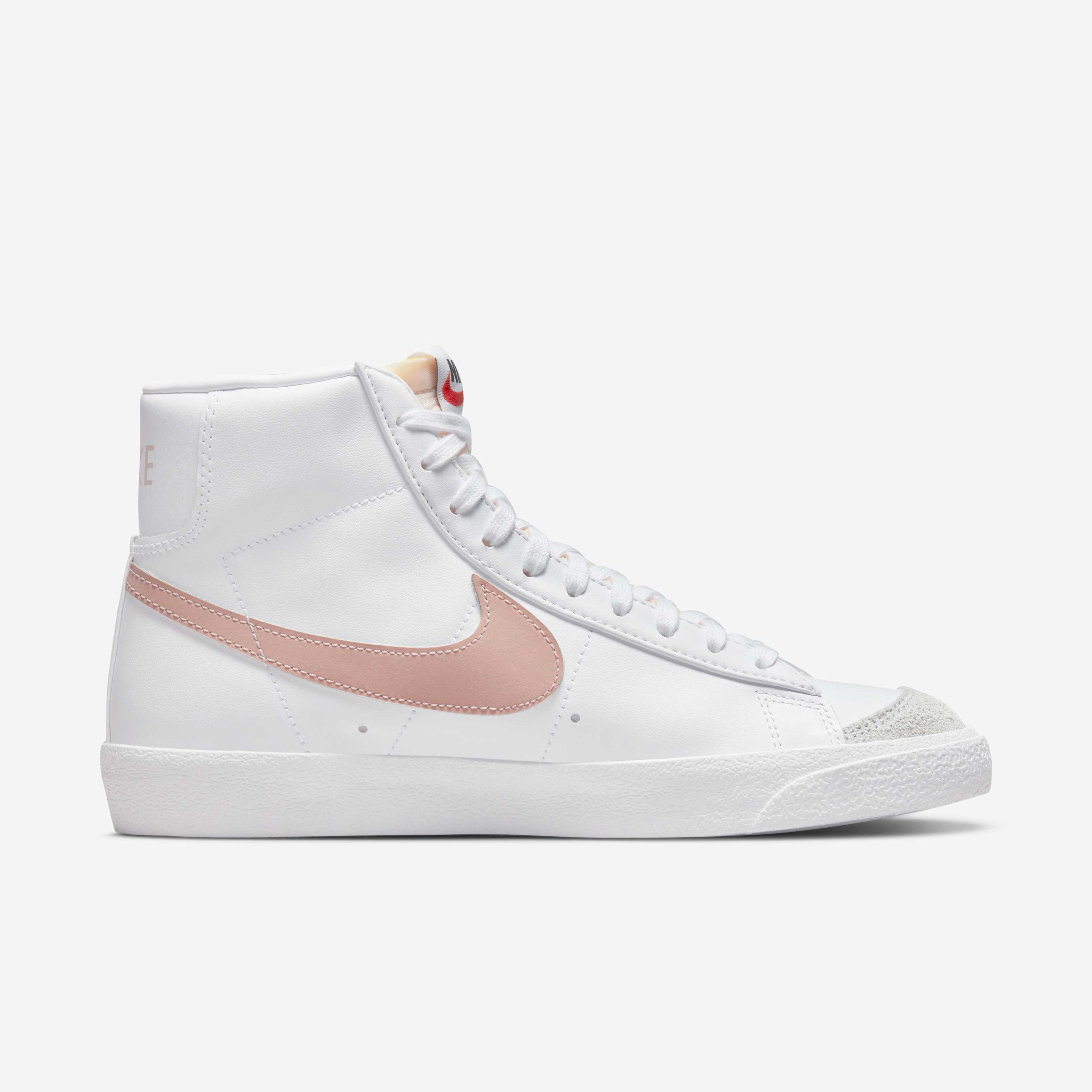 Nike Blazer Mid '77 image number 3