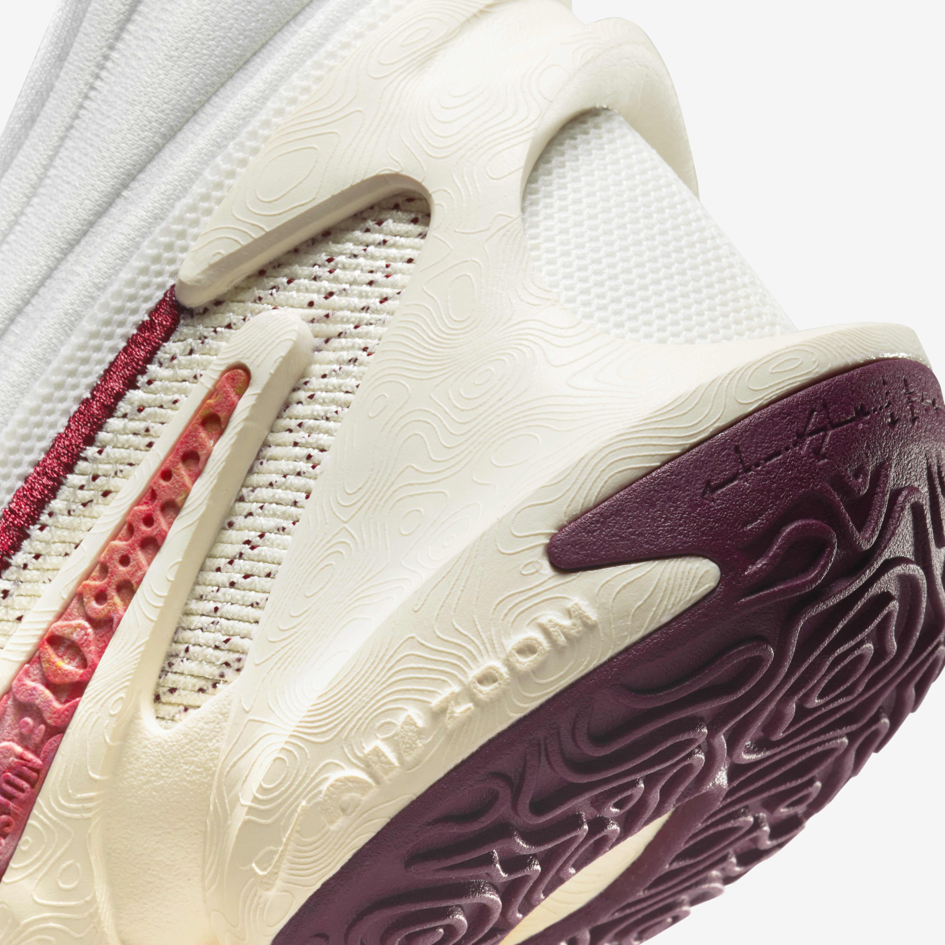 Nike Cosmic Unity 2 image number 7