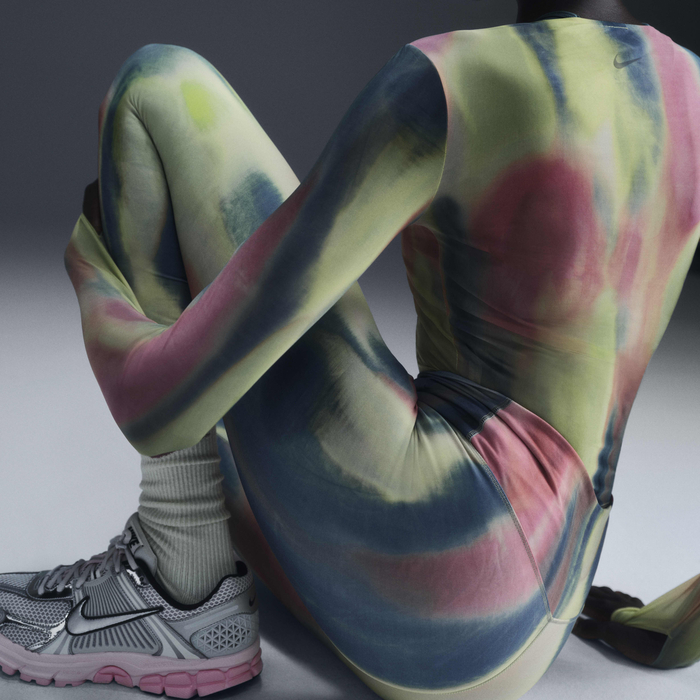 نايكي ويمنز ارتيست كوليكشن image number 2 نايكي ويمنز ارتيست كوليكشن image number 2