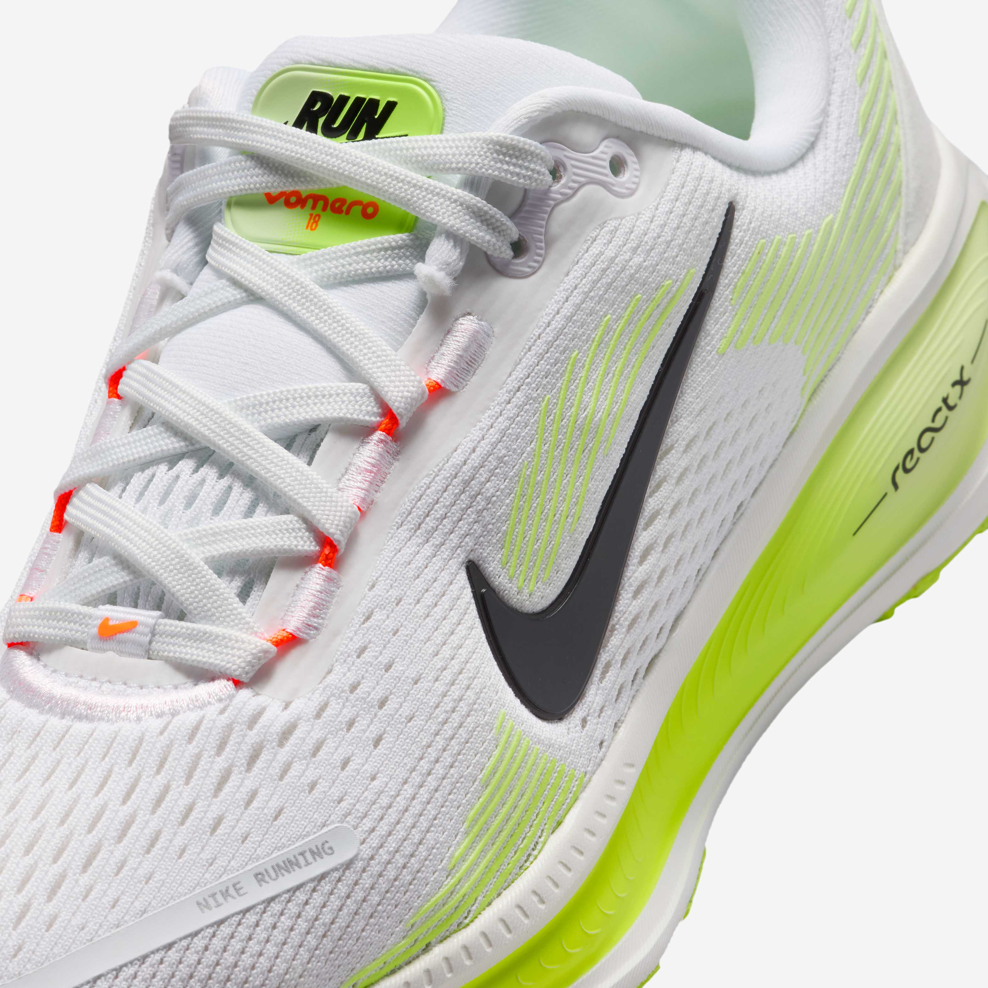 Nike Vomero 18 image number 6