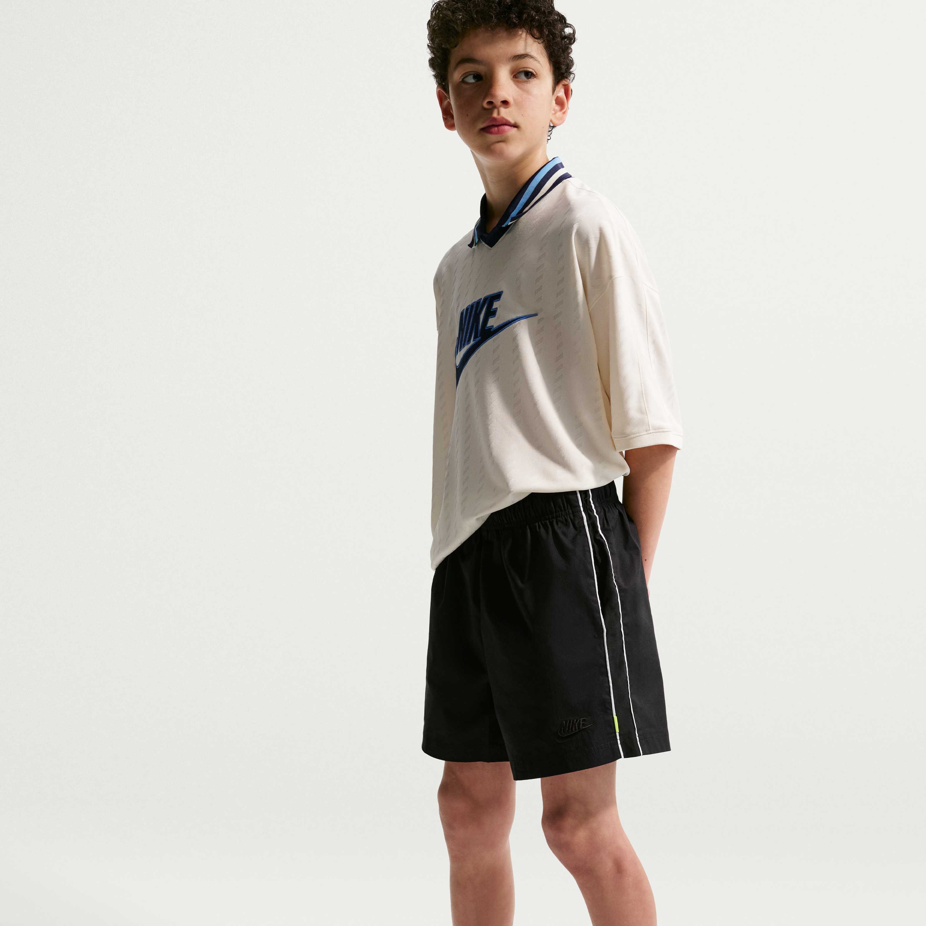 Nike Sportswear image number 3