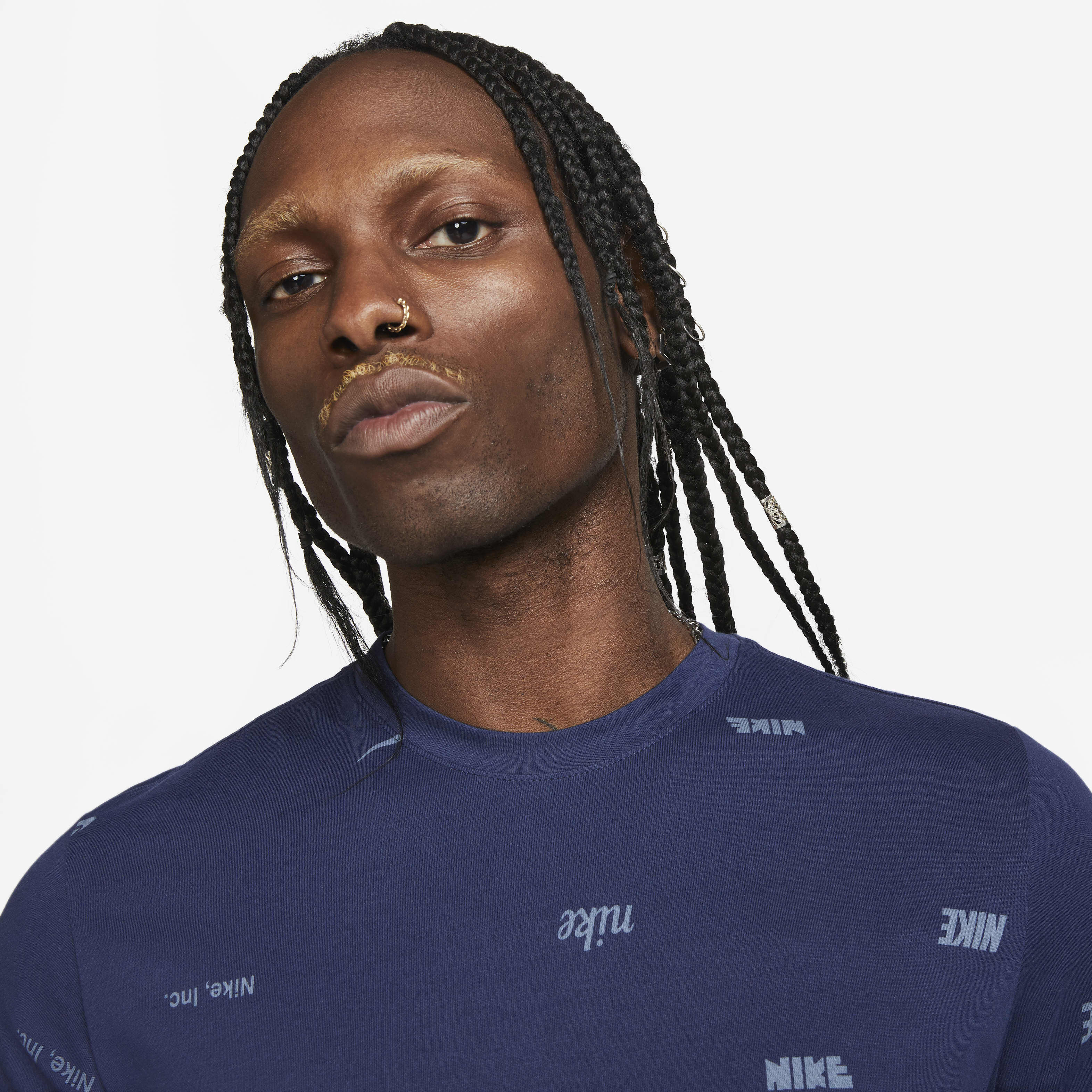 نايكي كلوب image number 2