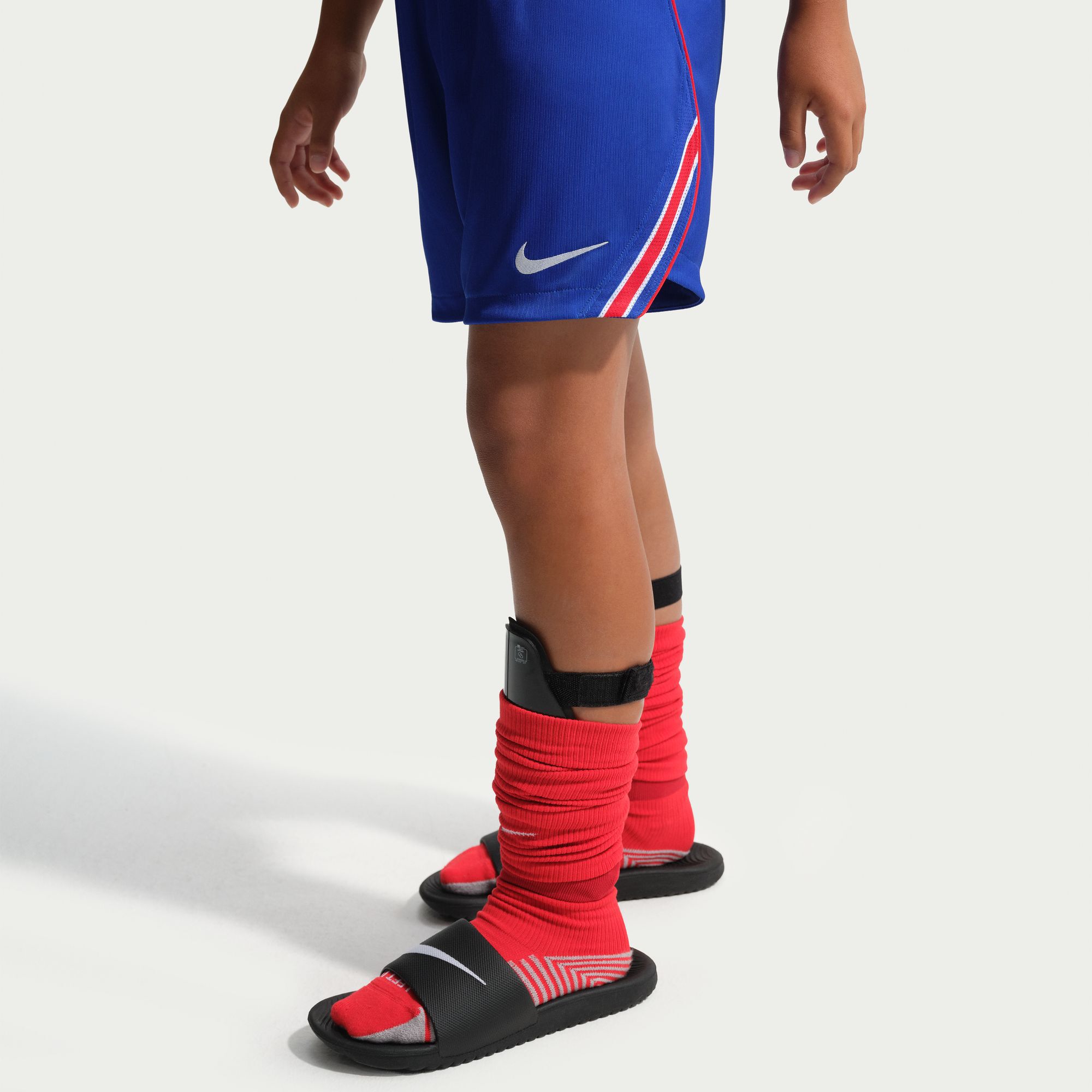 Paris Saint-Germain 2026/27 Stadium Home image number 3