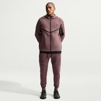 Nike Tech