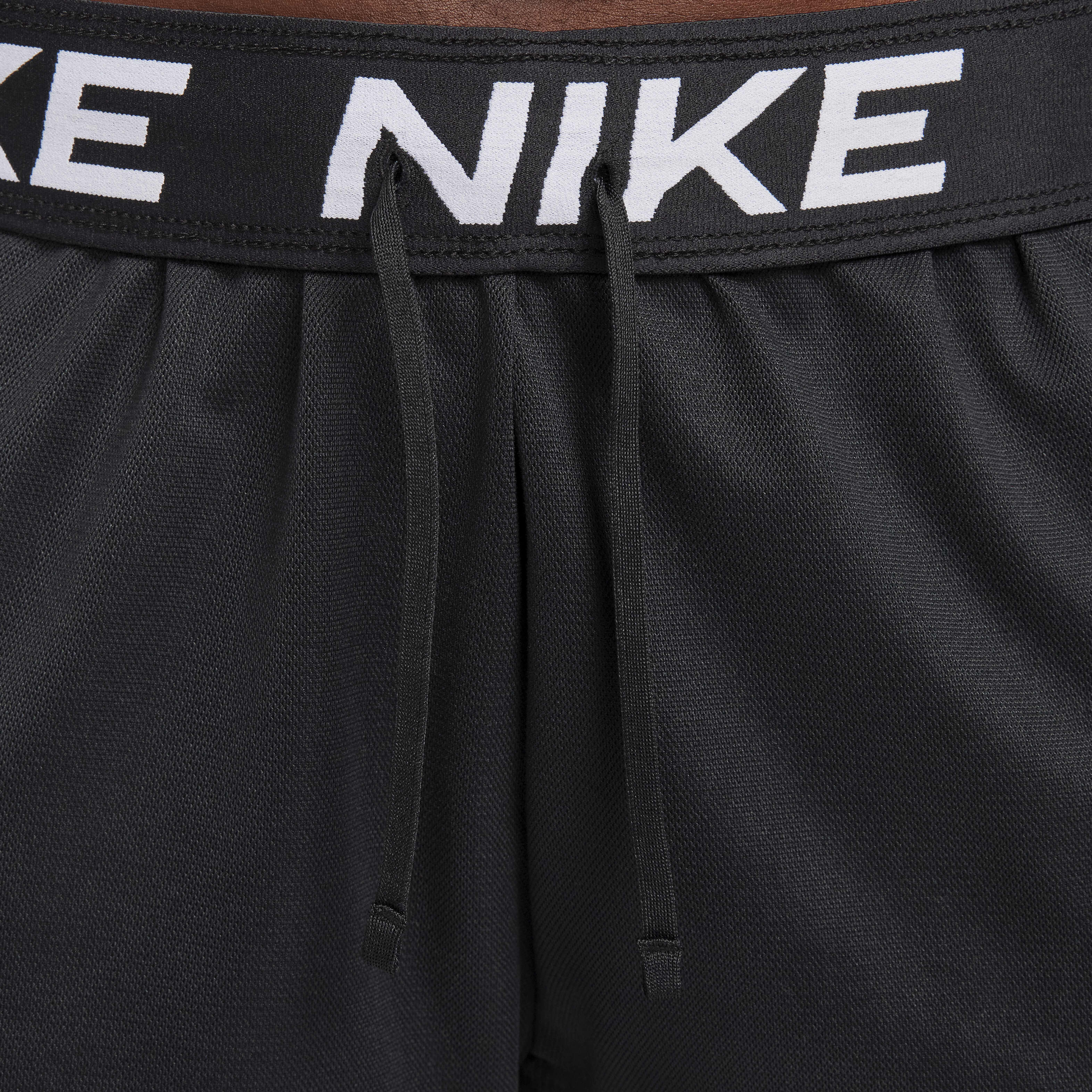 Nike fold over waistband attack short online
