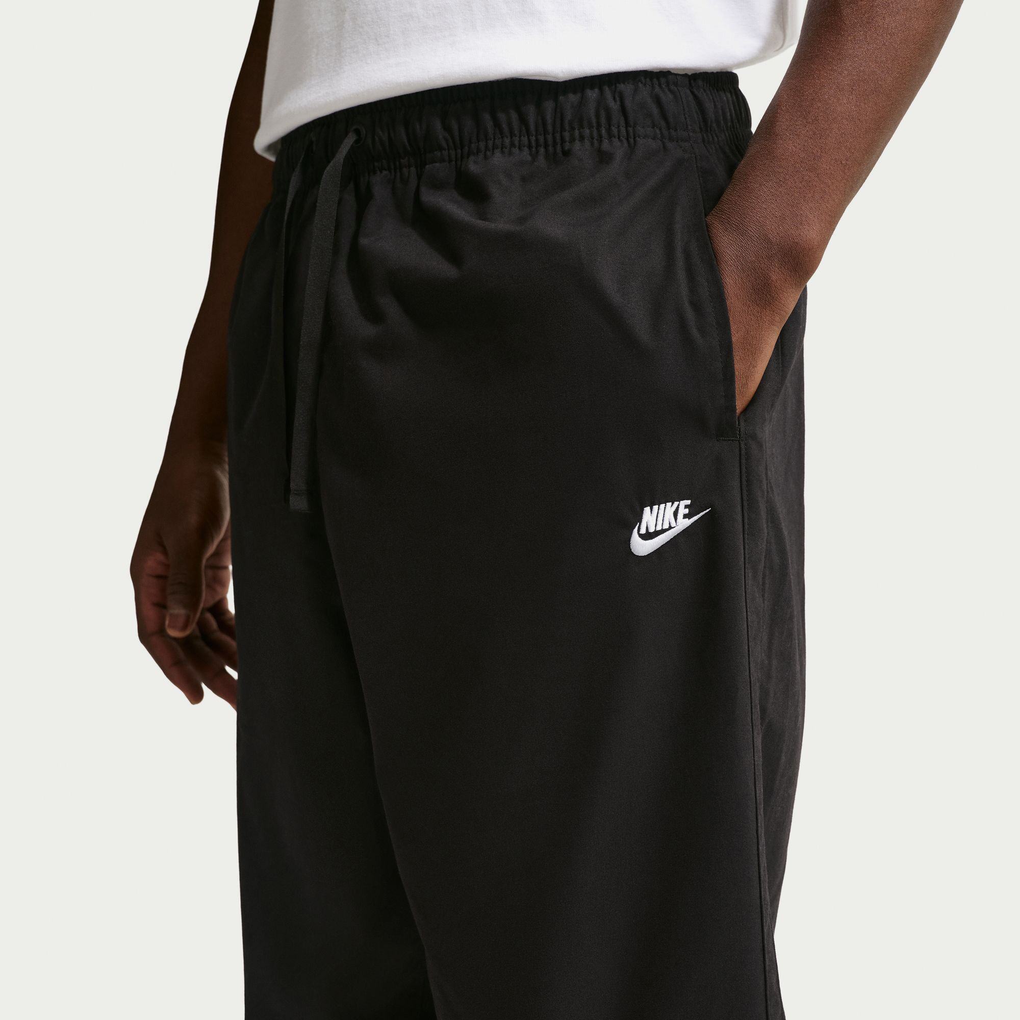 Nike Sportswear Club image number 3