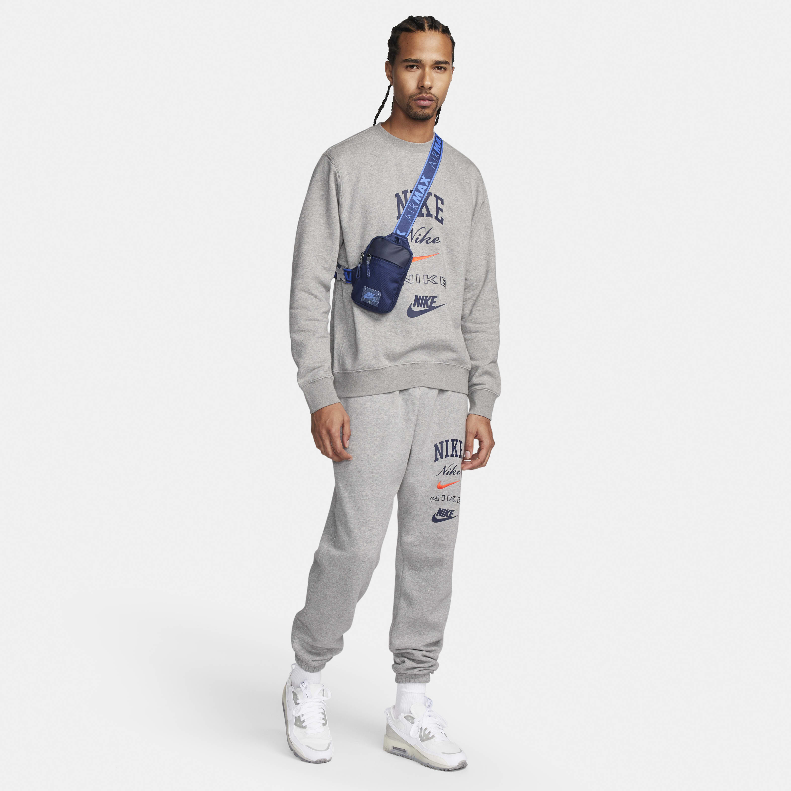 Nike Club Fleece image number 4