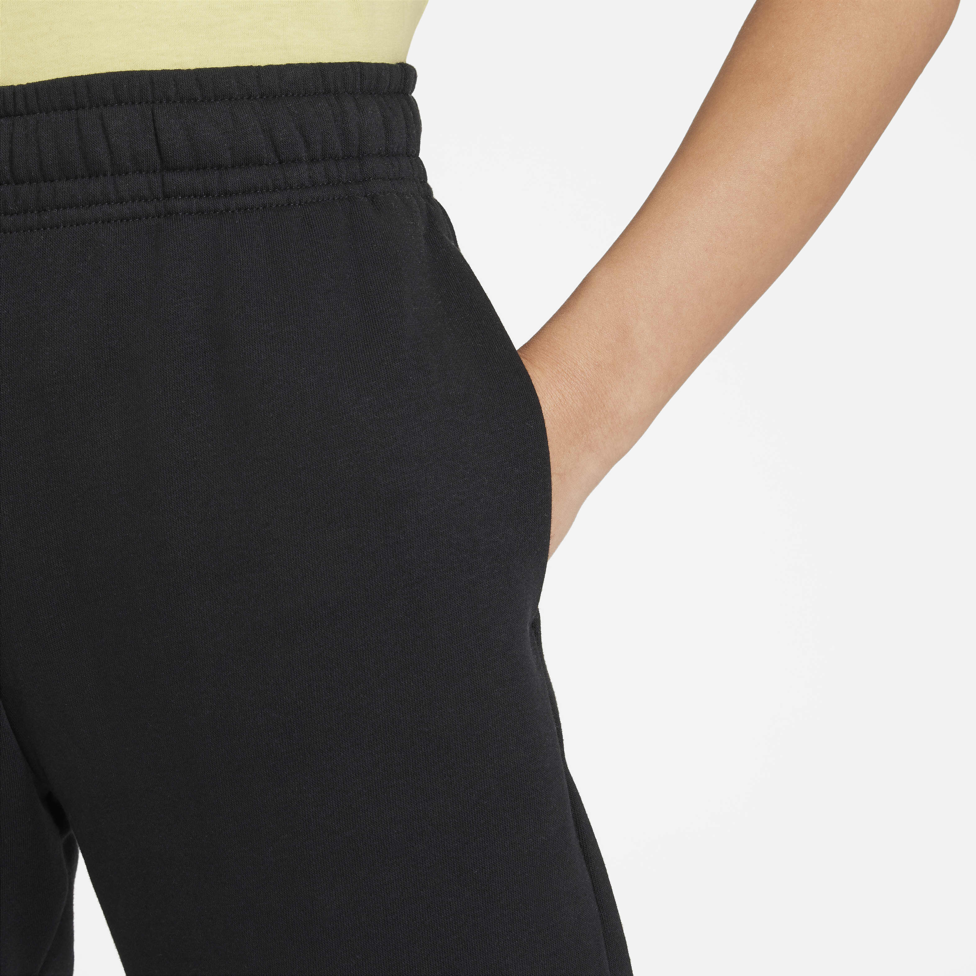 نايكي سبورتسوير image number 2