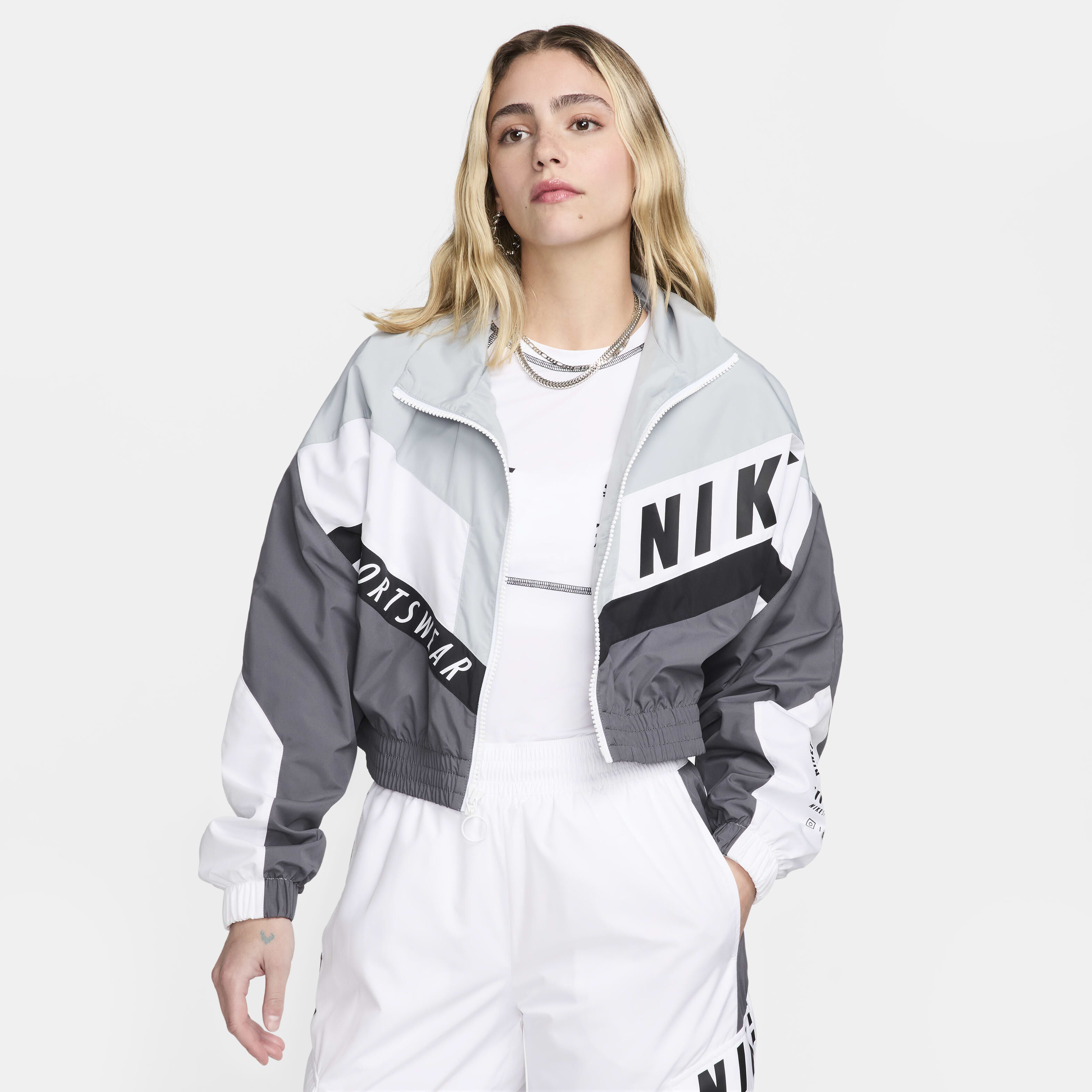 Woman's nike sportswear woven jacket hot sale
