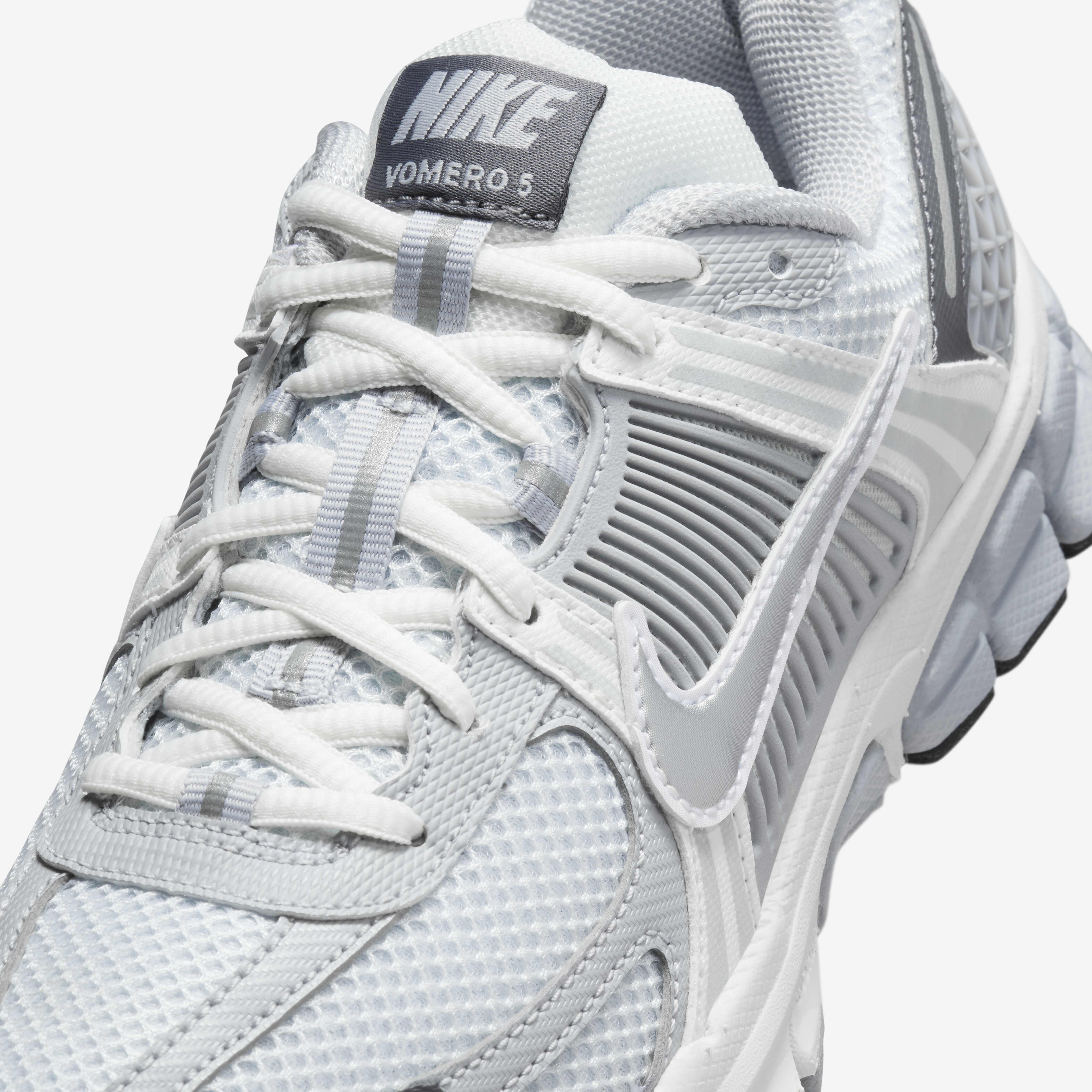 Nike vomero 2 store