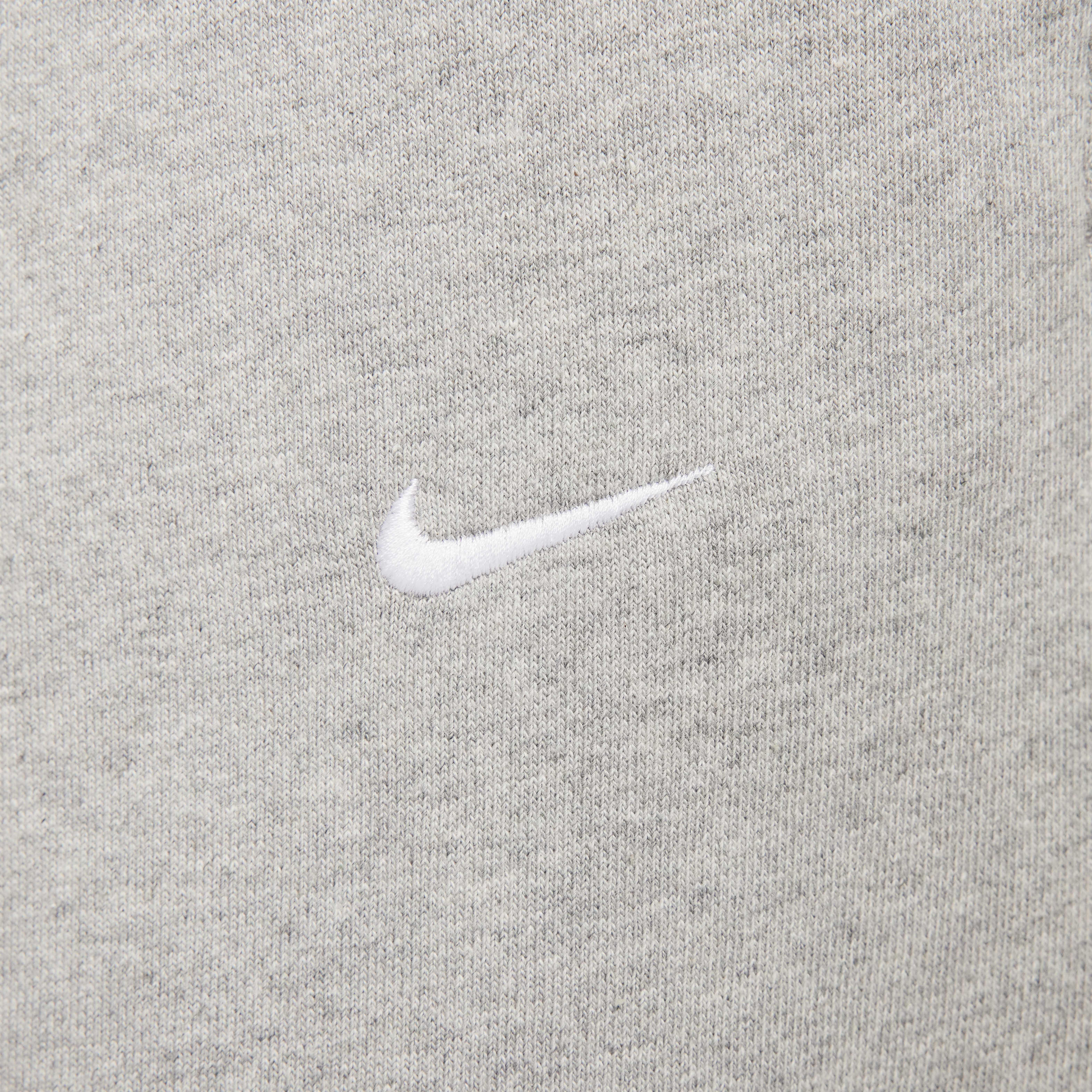 Nike Solo Swoosh image number 4