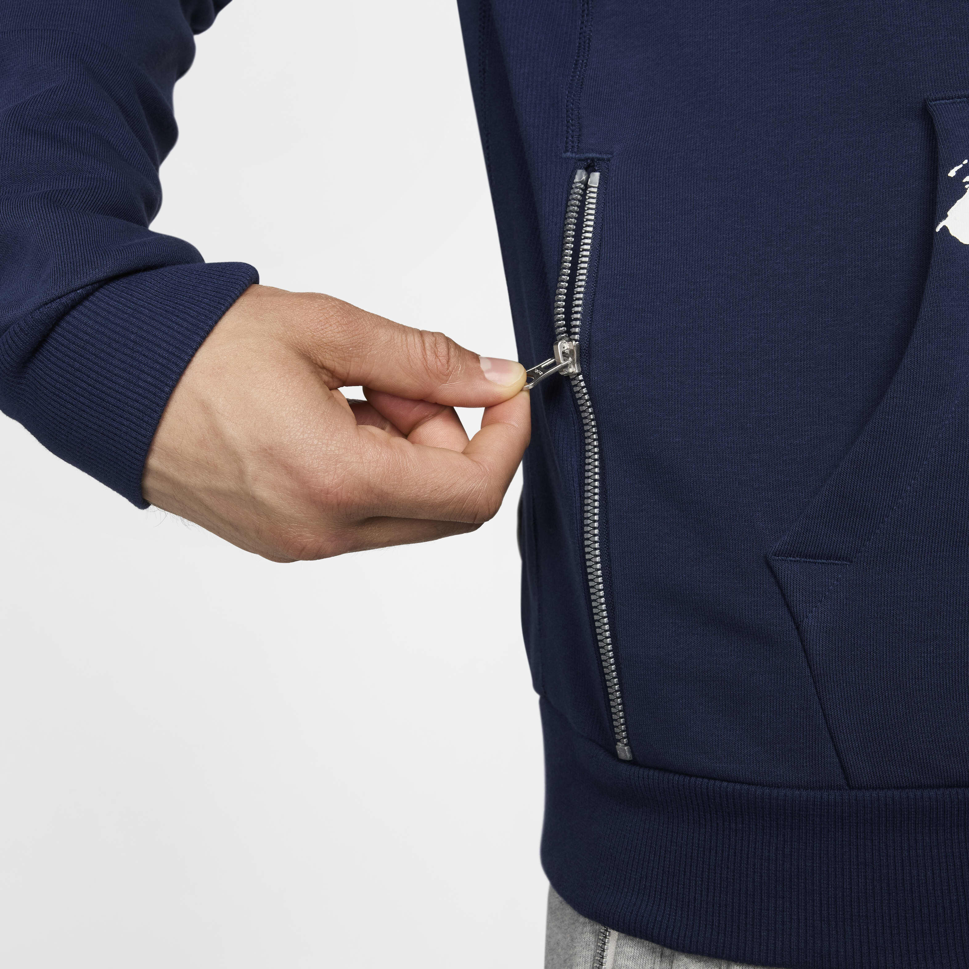 باريس سان جيرمان ستاندرد ايشيو image number 6