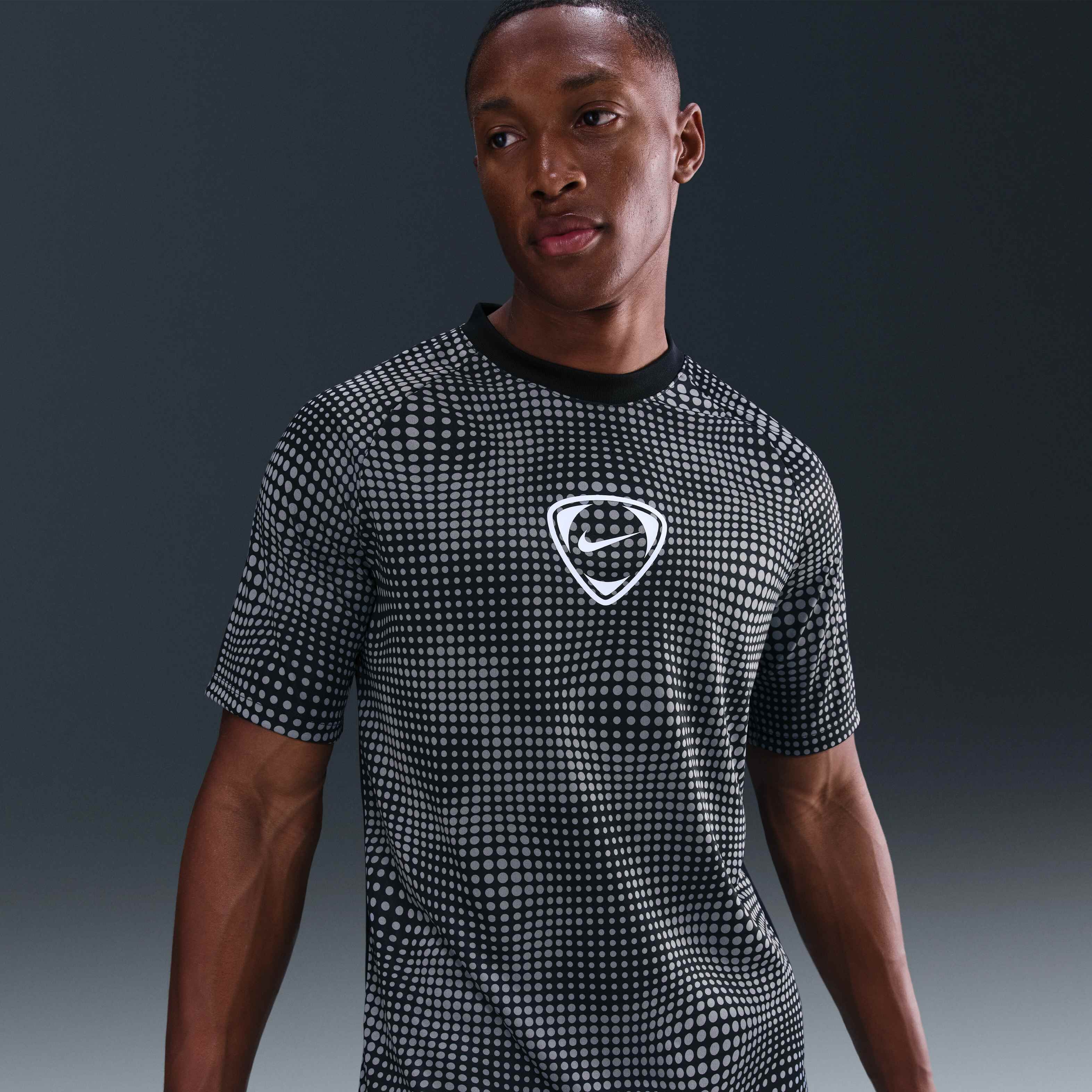 Nike Academy+ image number 0