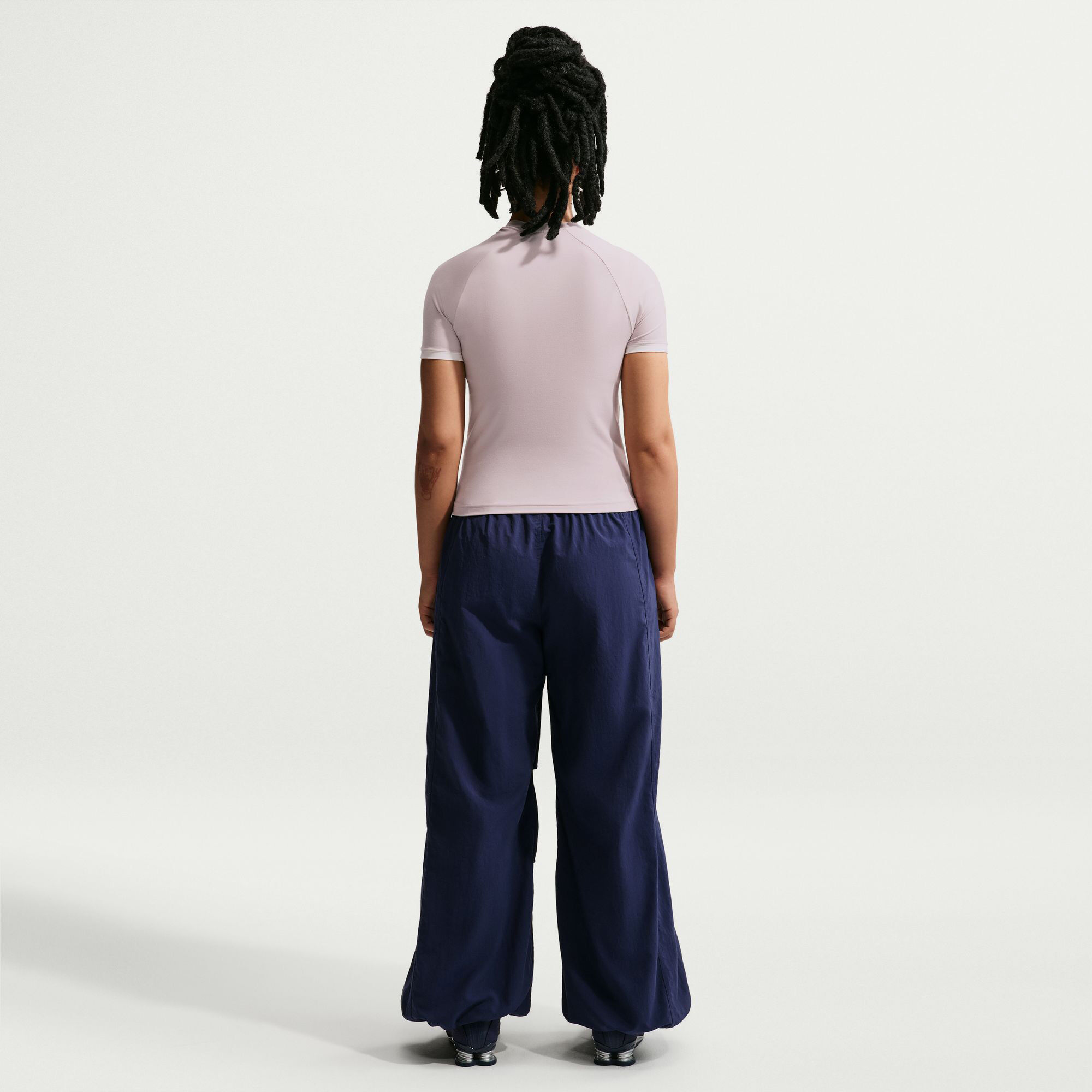 نايكي سبورتسوير image number 1