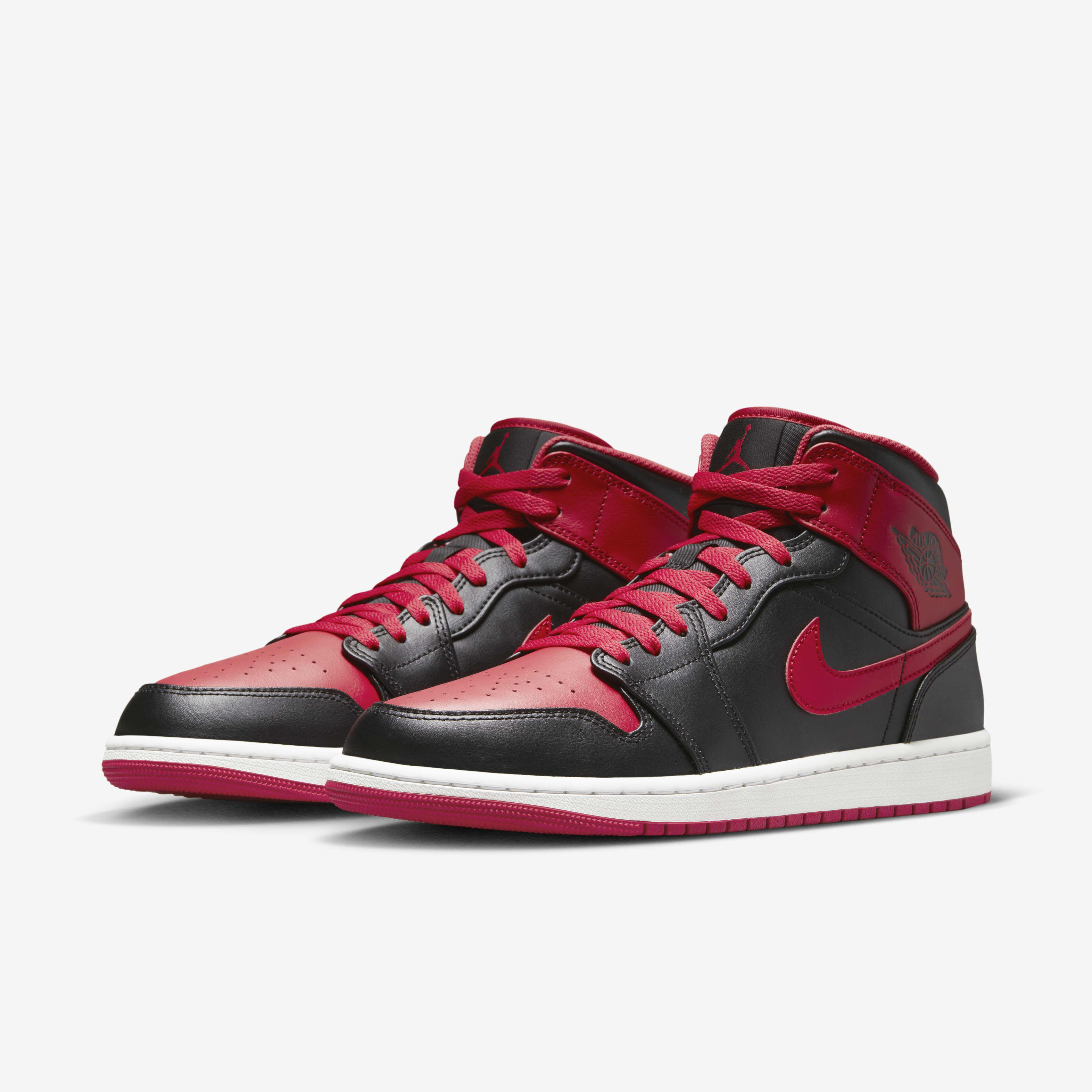 Air Jordan 1 Mid image number 4