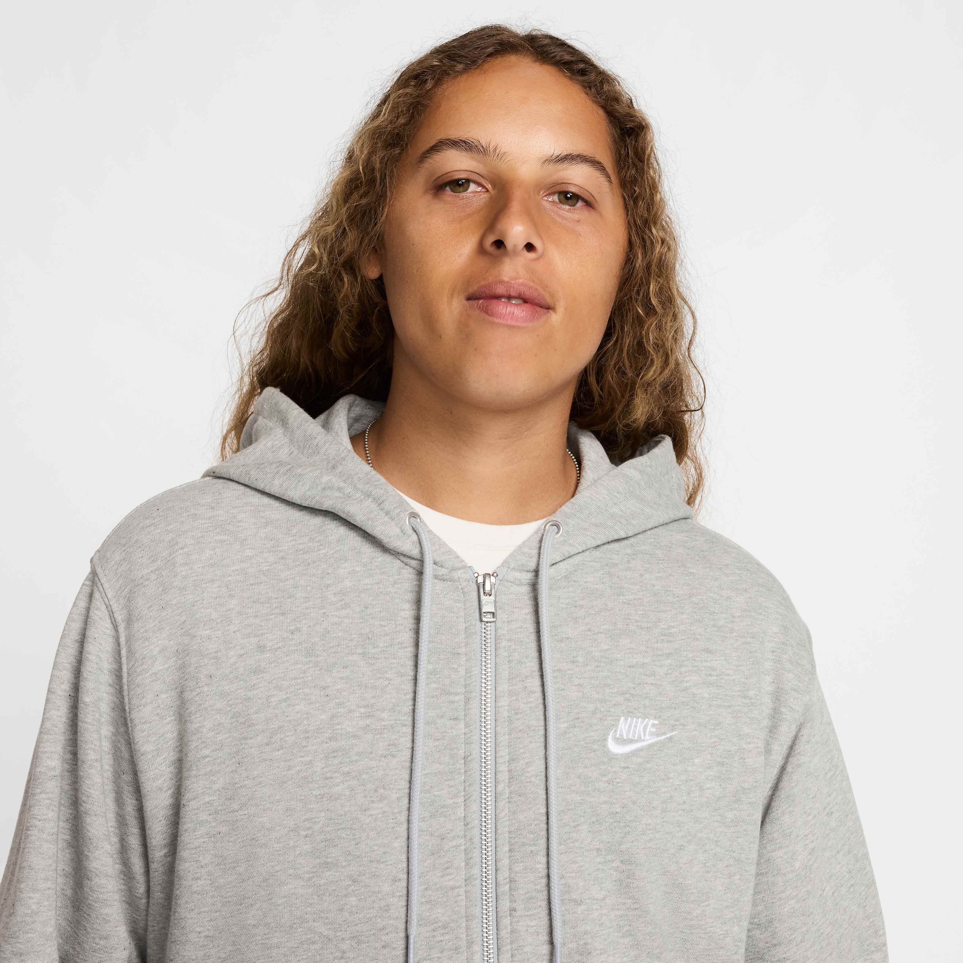 Nike Club image number 2