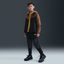 نايكي سبورتسوير تك فليس