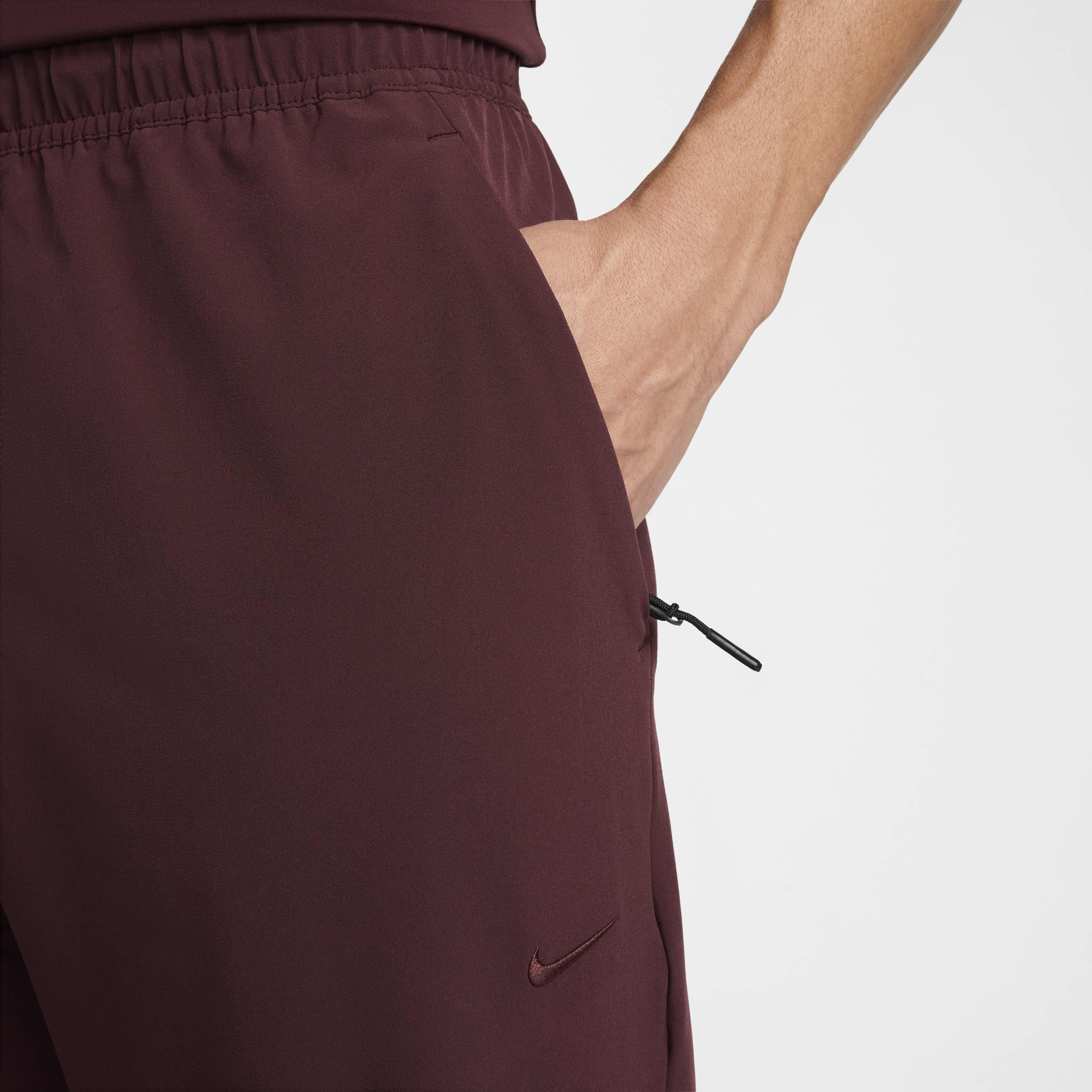 Maroon nike pants store