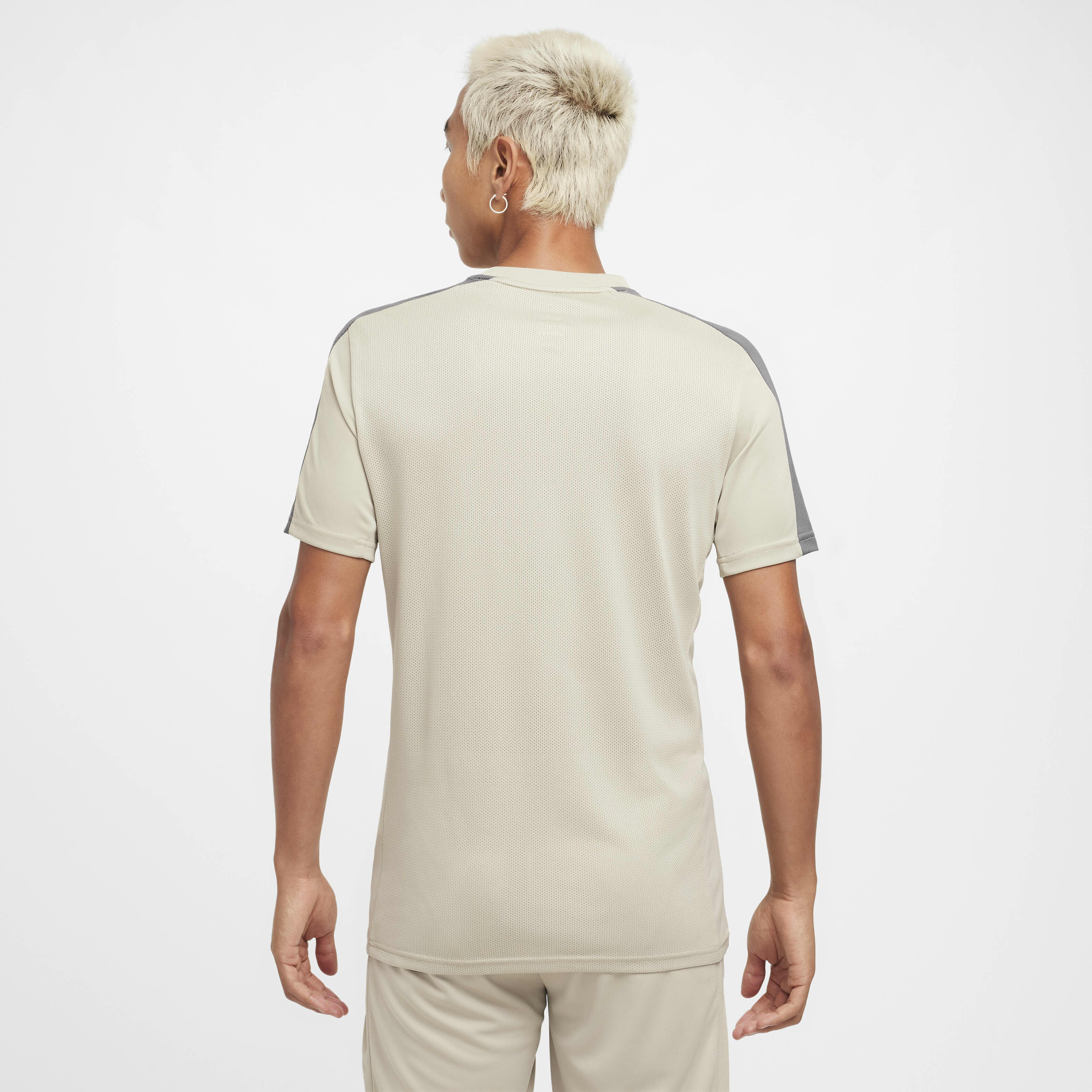 نايكي أكاديمي image number 1