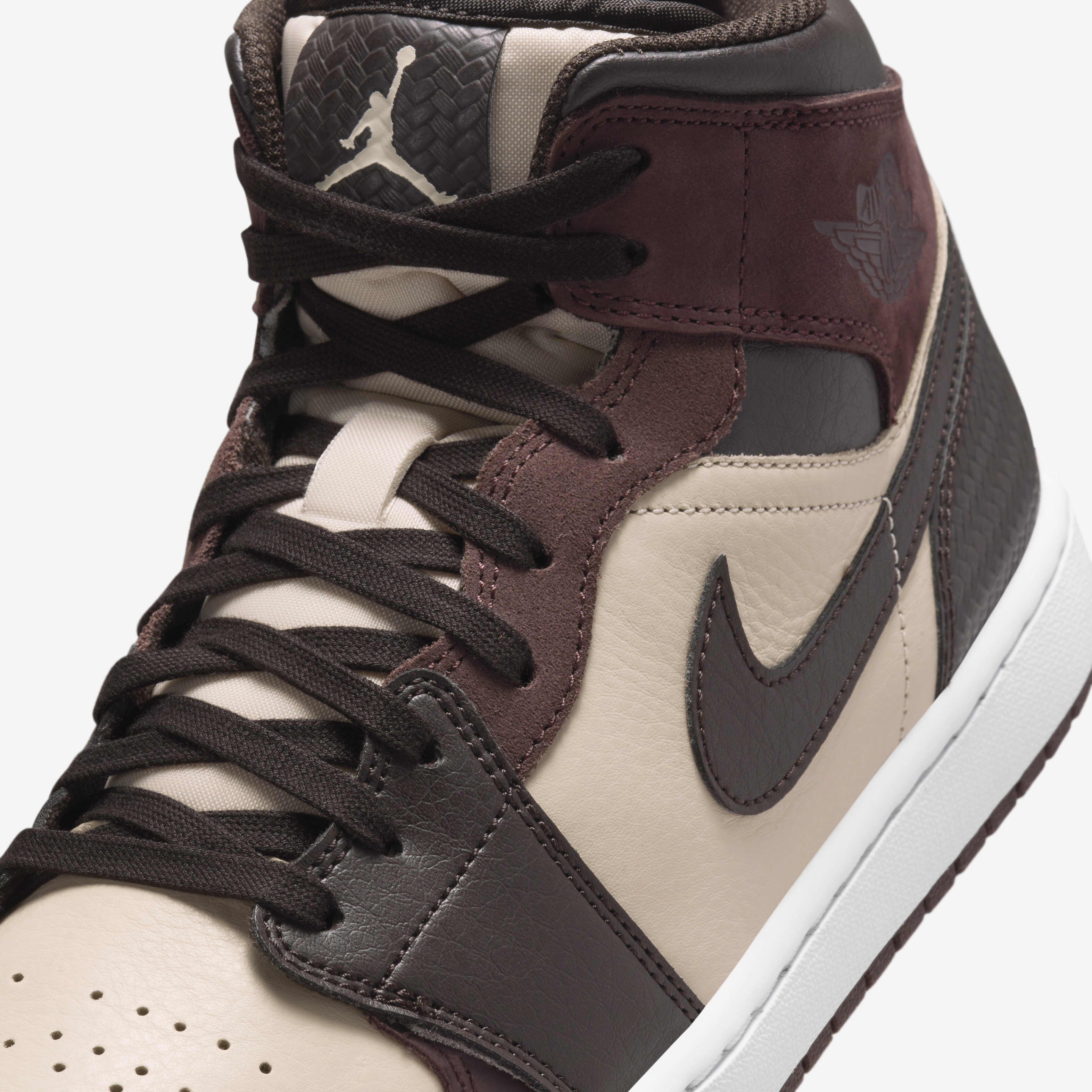 brown nike jordan 1