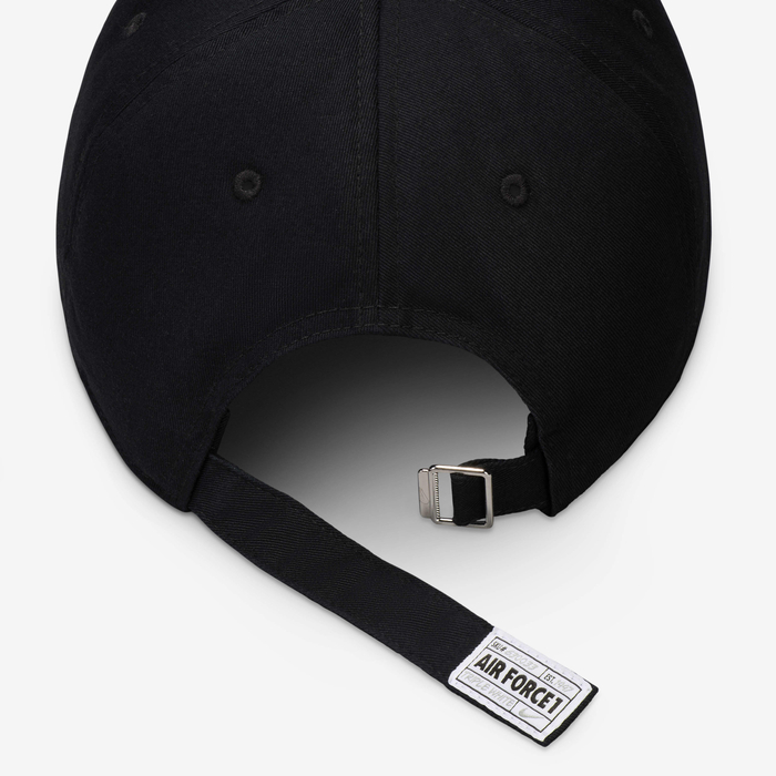 Nike Club image number 2 Nike Club image number 2