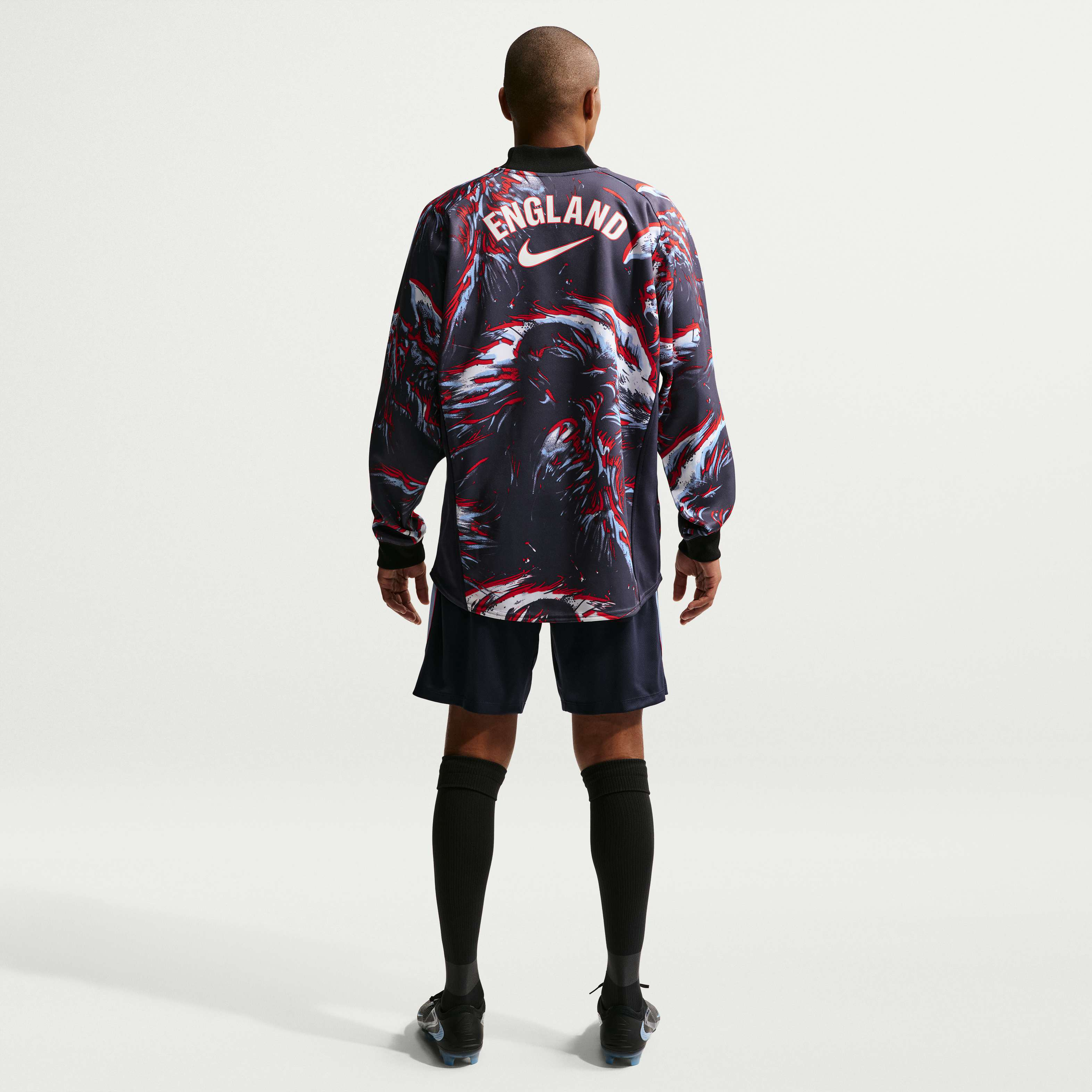 إنجلترا سترايك image number 4