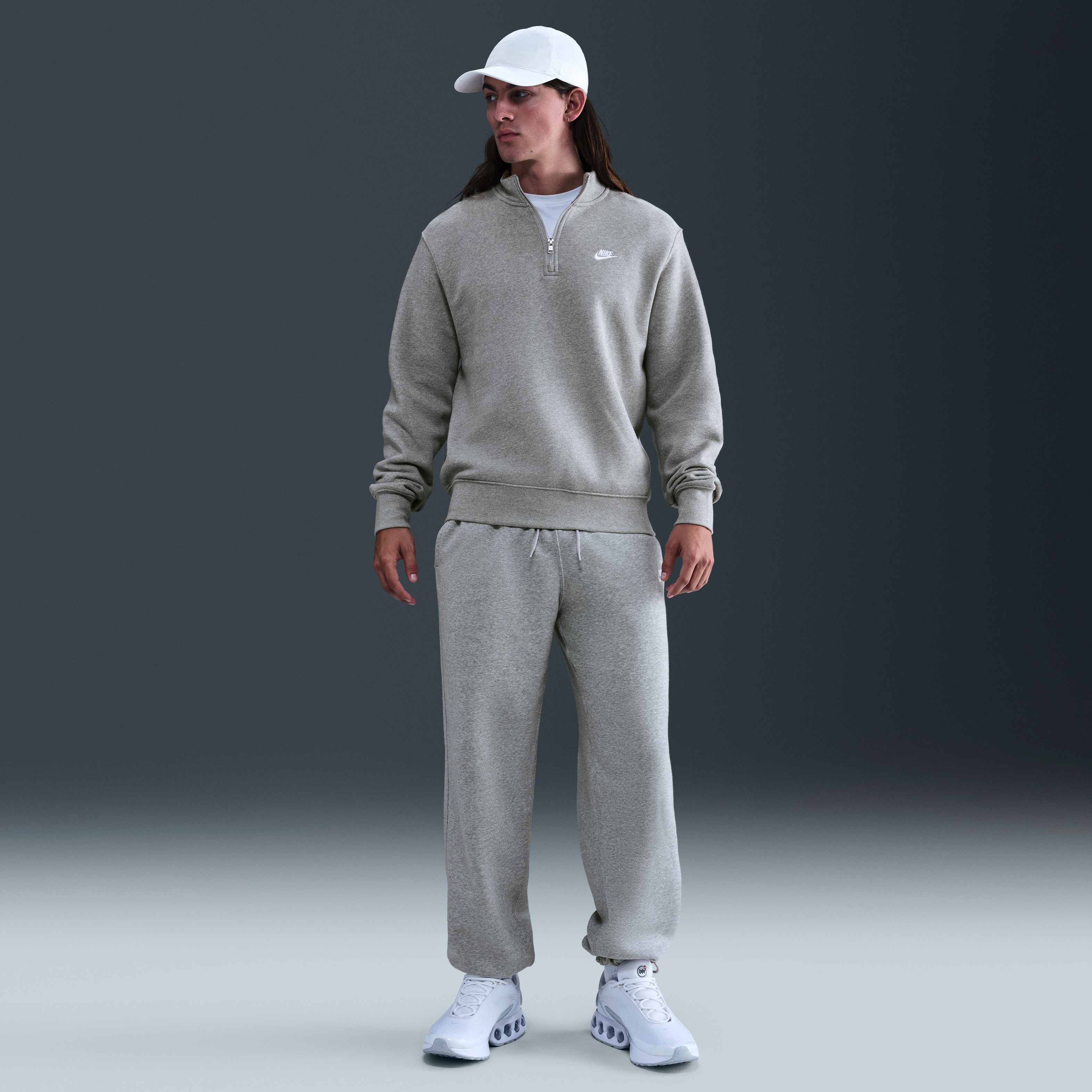 نايكي سبورتسوير كلوب image number 3
