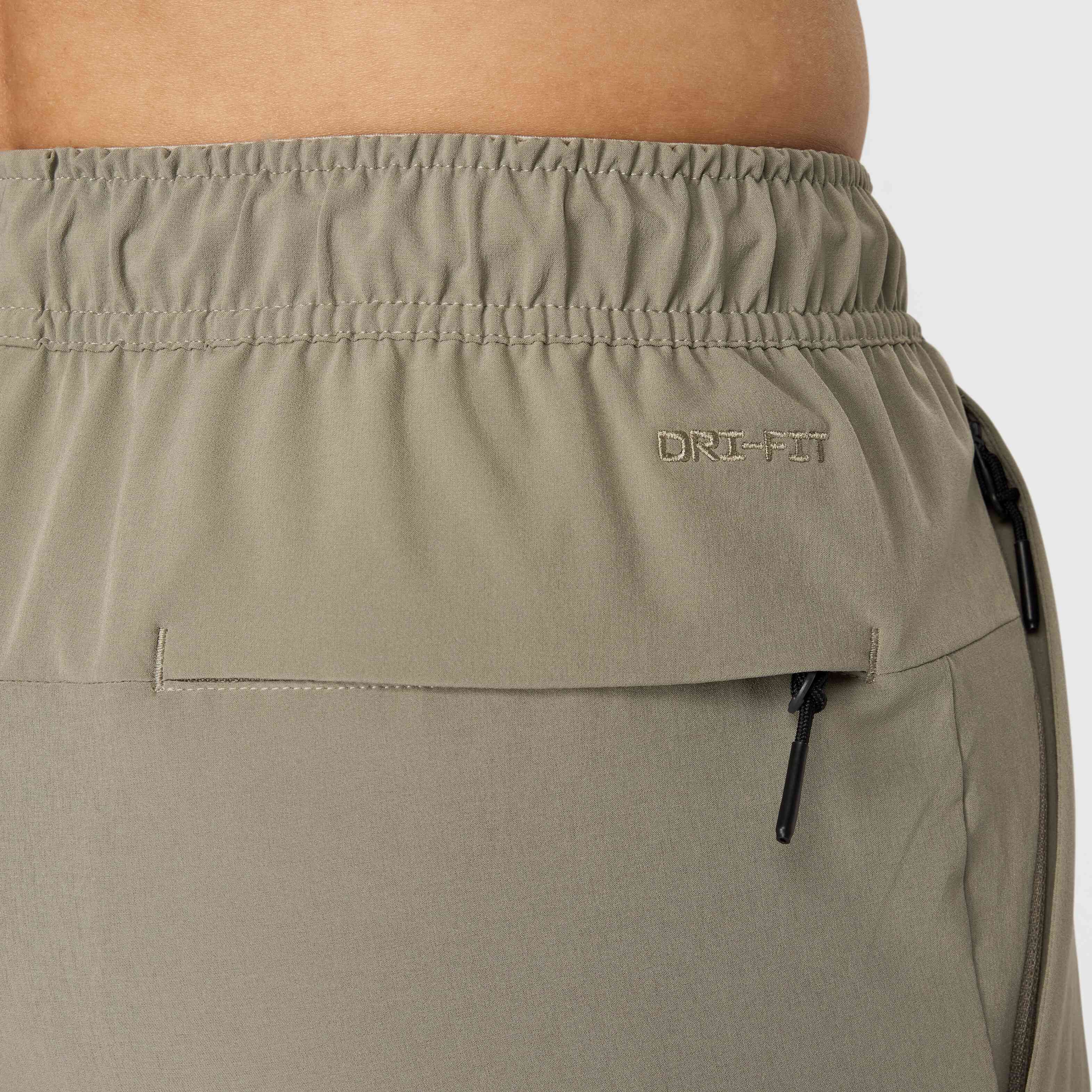 Nike Unlimited image number 3