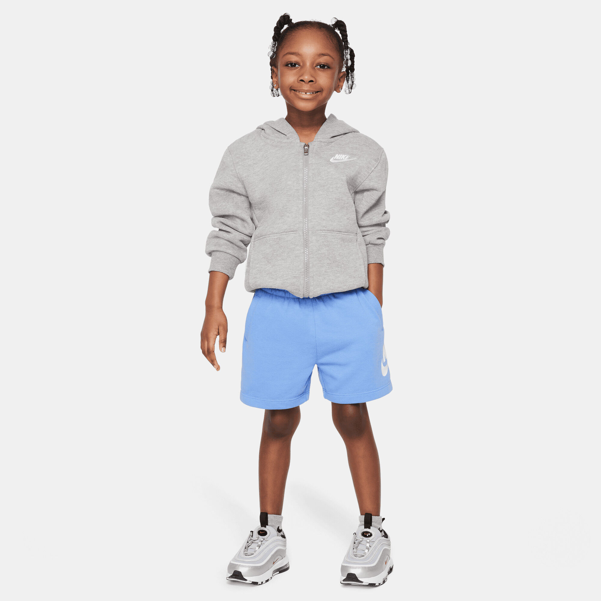 Zoom image
