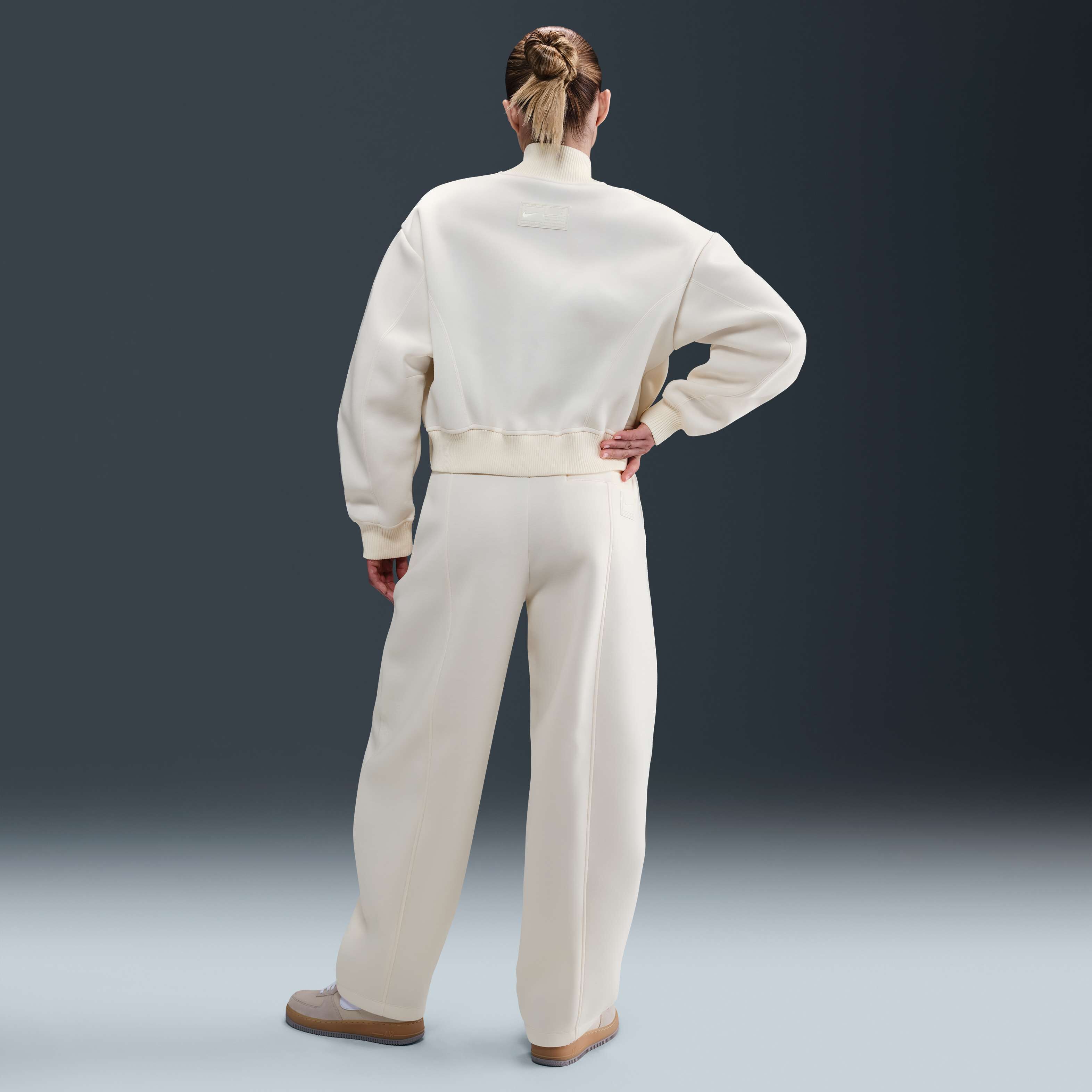 Nike Sportswear Modern Fleece image number 4