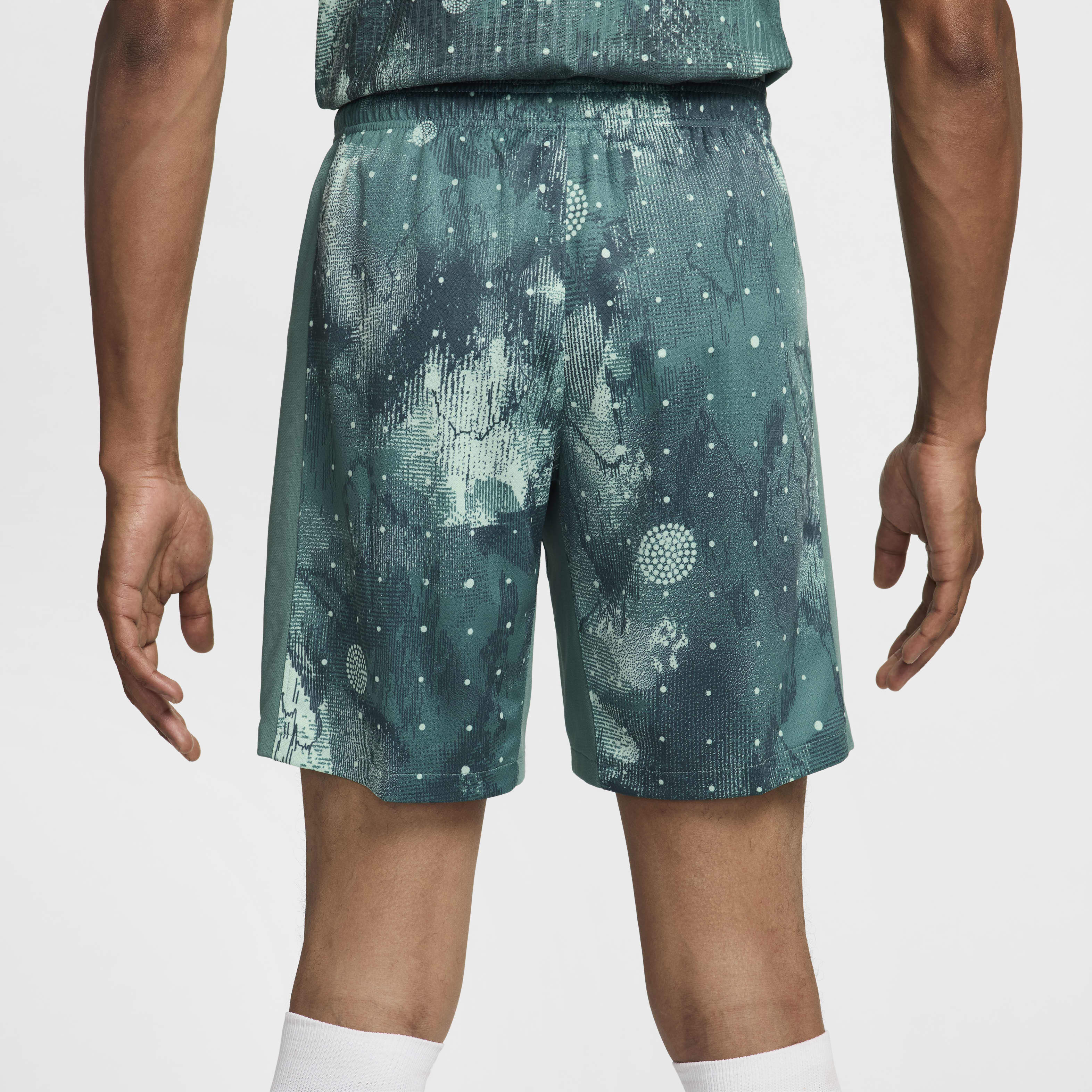 Nike tottenham shorts top