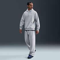 Nike Solo Swoosh