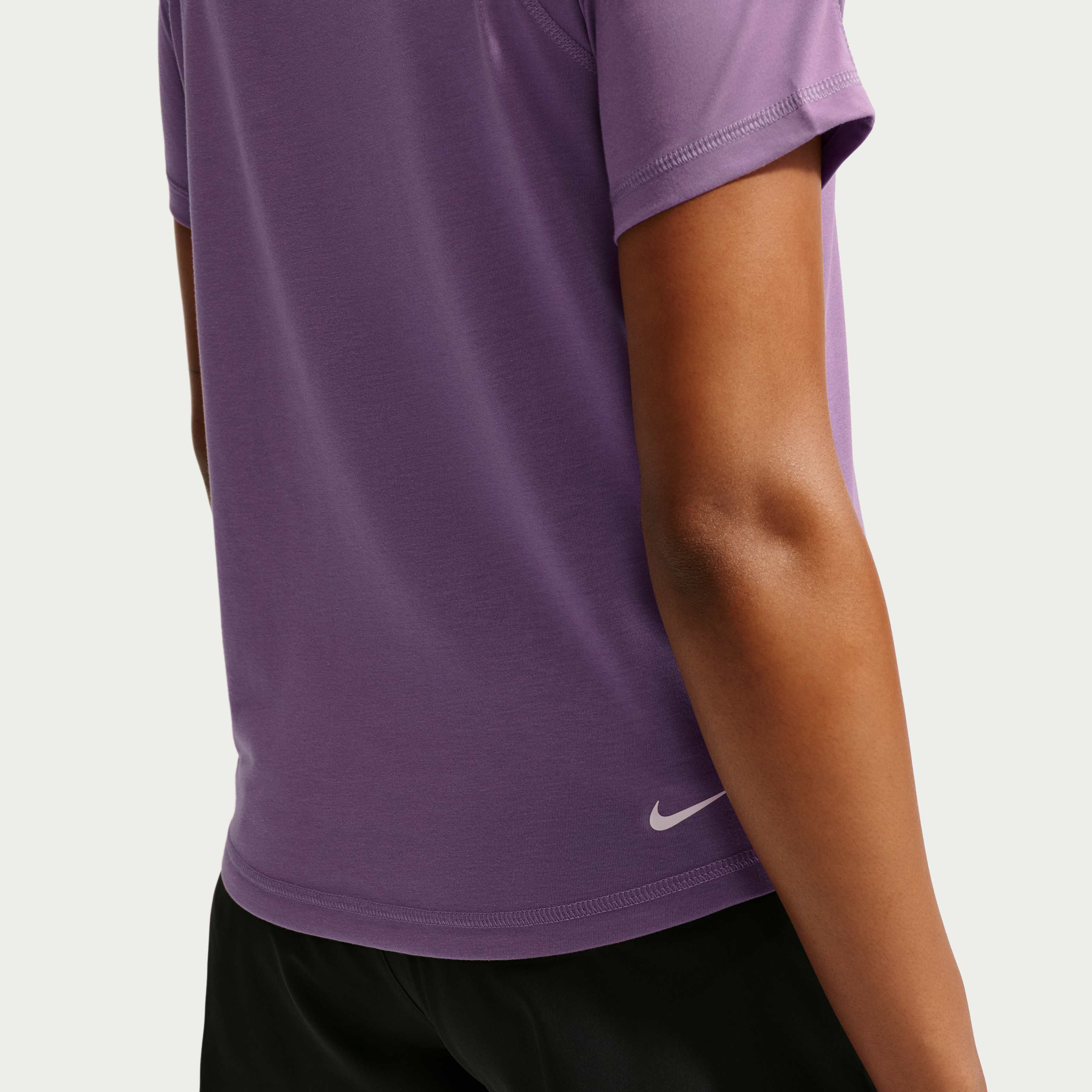 Nike ACG image number 1