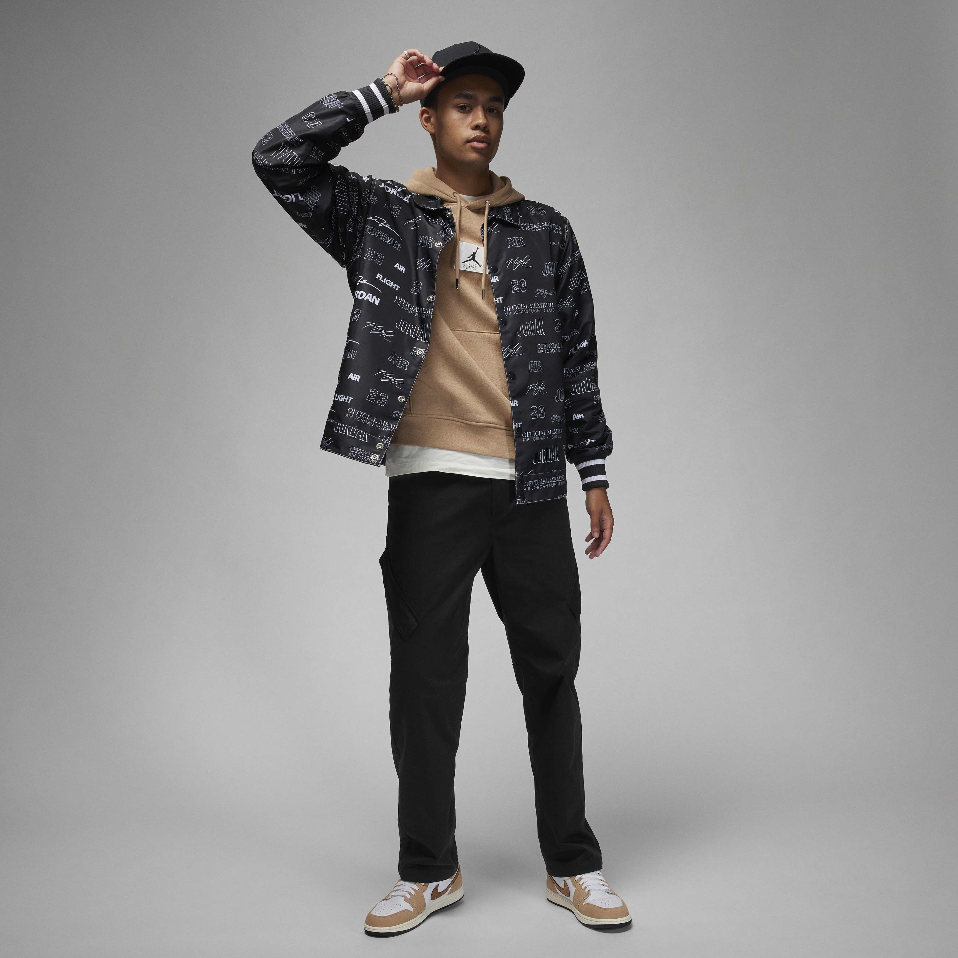 Jordan Essentials Chicago image number 6