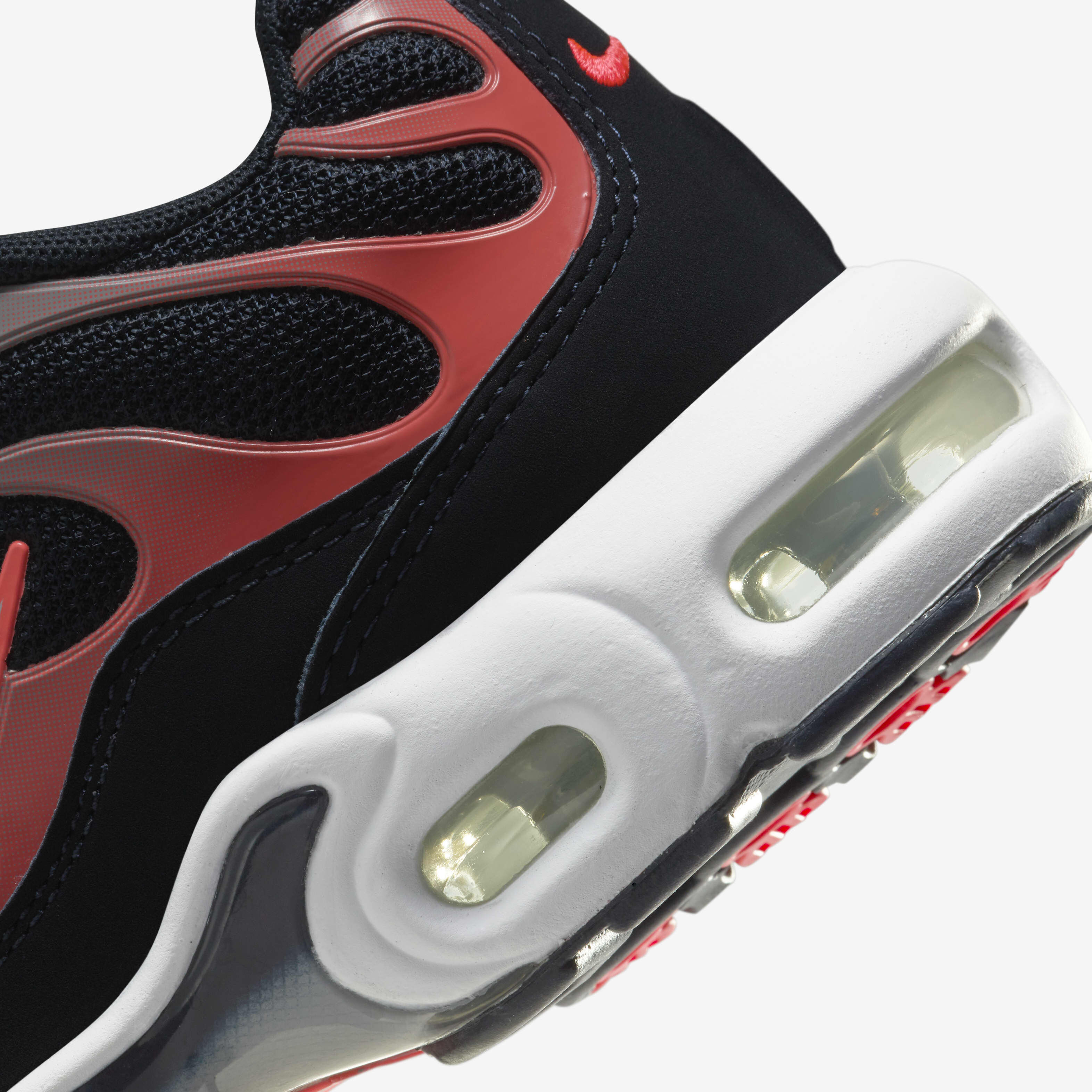 Nike Air Max Plus image number 7